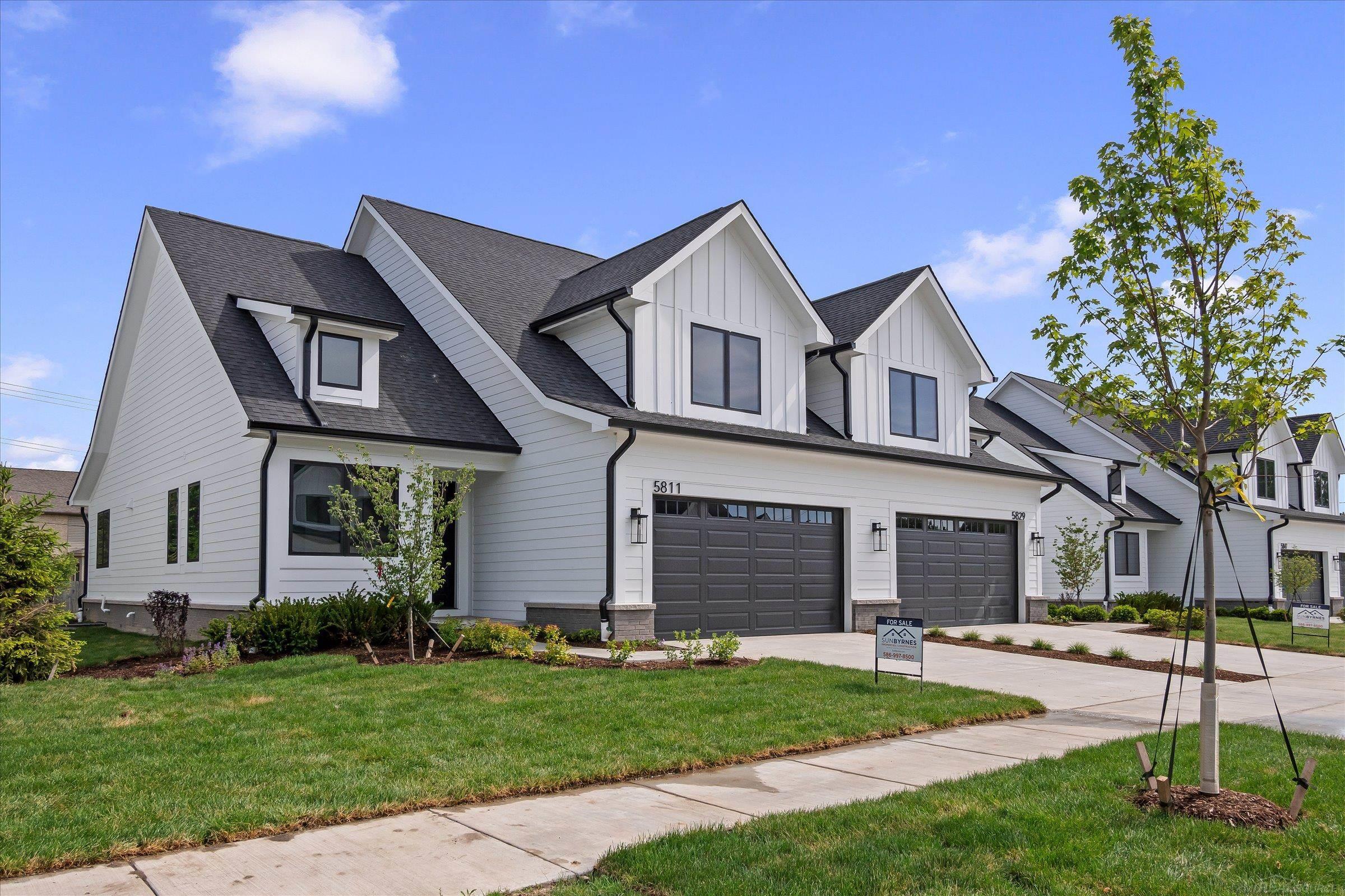 1st image of 5811 Heights Dr, Sterling Heights City Macomb, MI 48314 | MLS# 58050187902