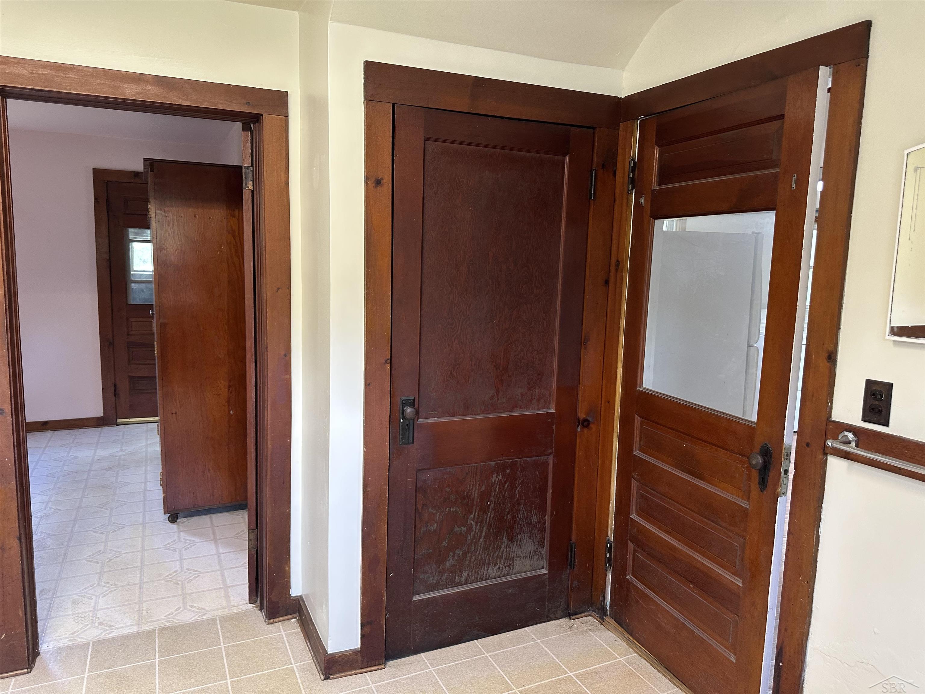 5665 East Road, Saginaw, MI, 48601