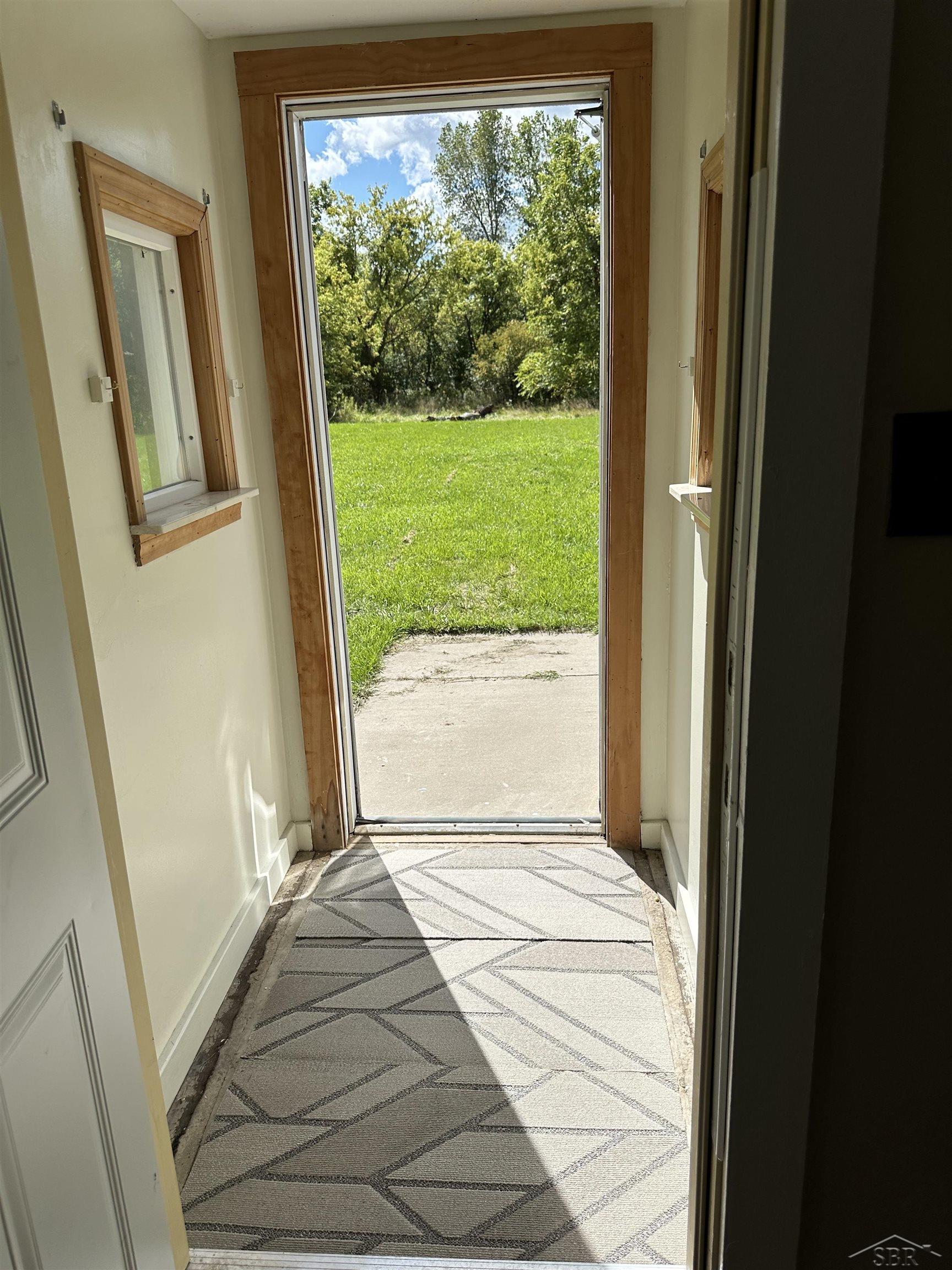 5665 East Road, Saginaw, MI, 48601