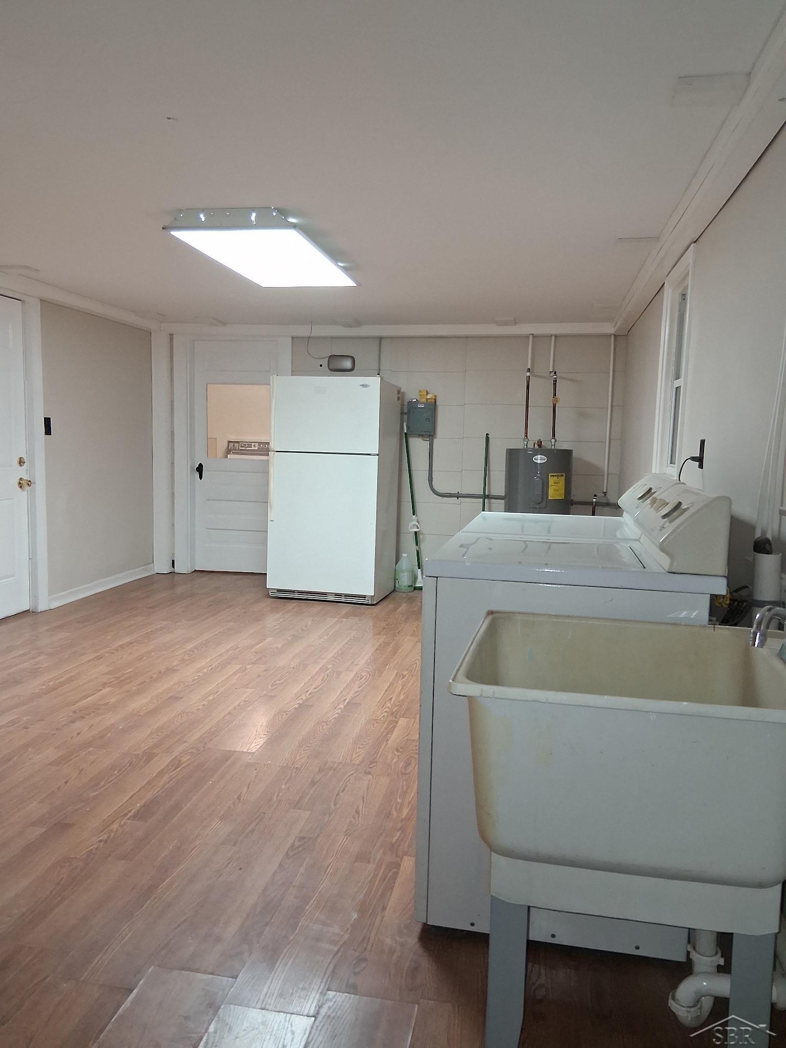 5665 East Road, Saginaw, MI, 48601