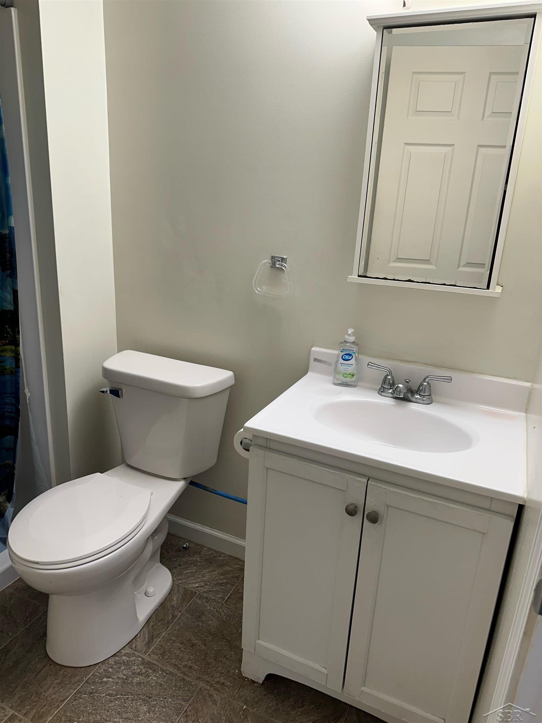 5665 East Road, Saginaw, MI, 48601