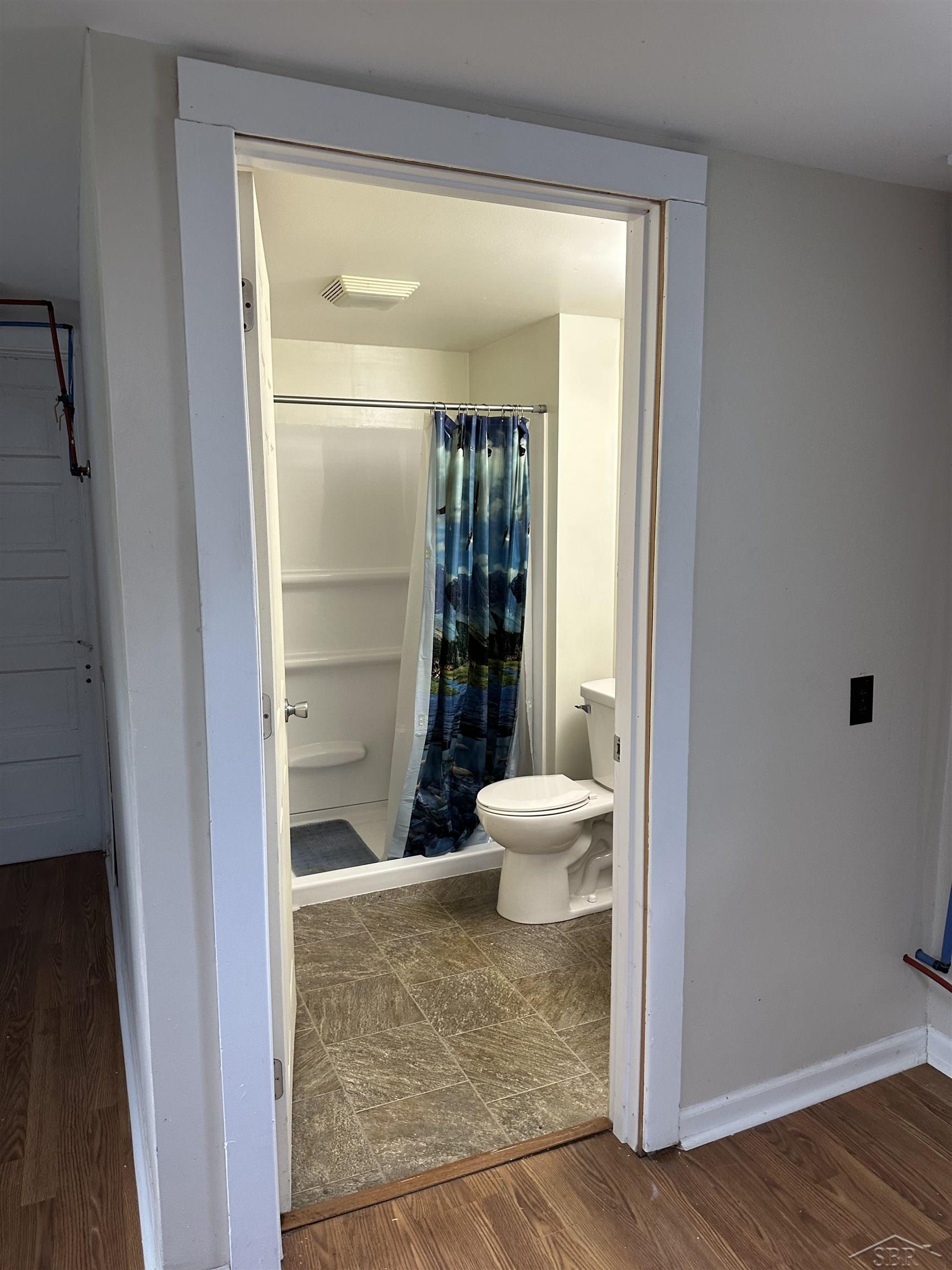 5665 East Road, Saginaw, MI, 48601