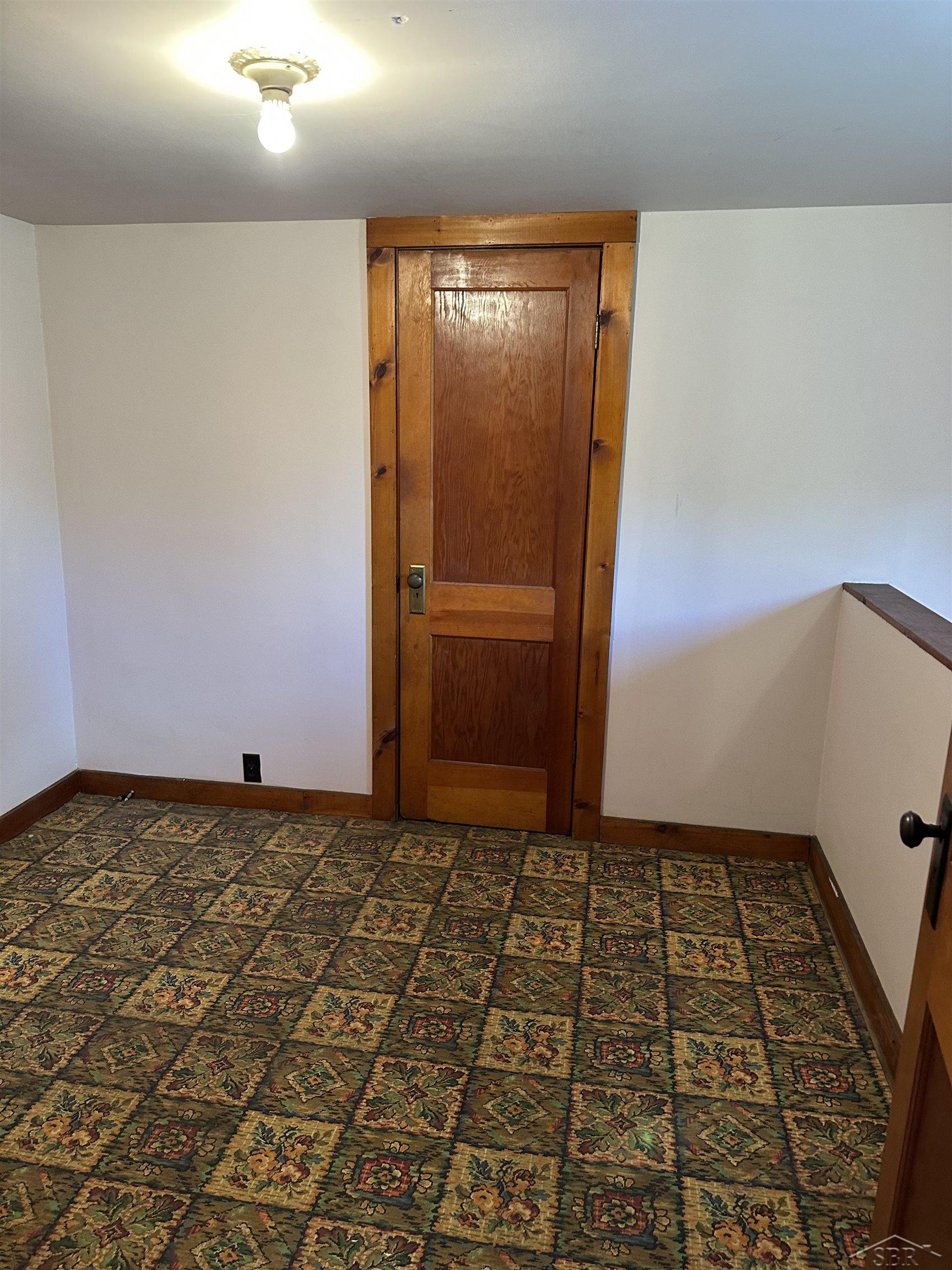 5665 East Road, Saginaw, MI, 48601