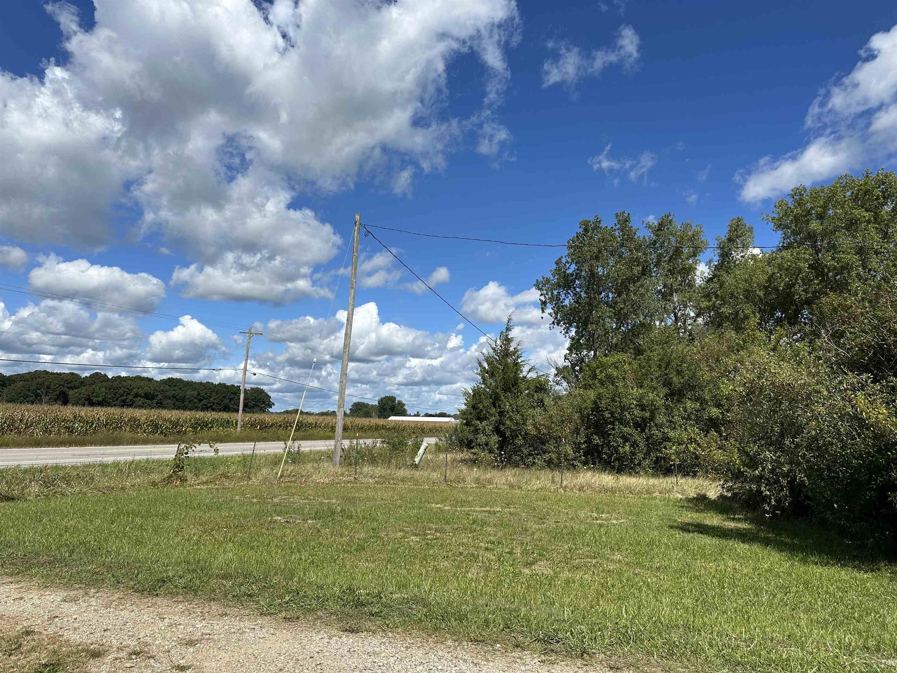 5665 East Road, Saginaw, MI, 48601