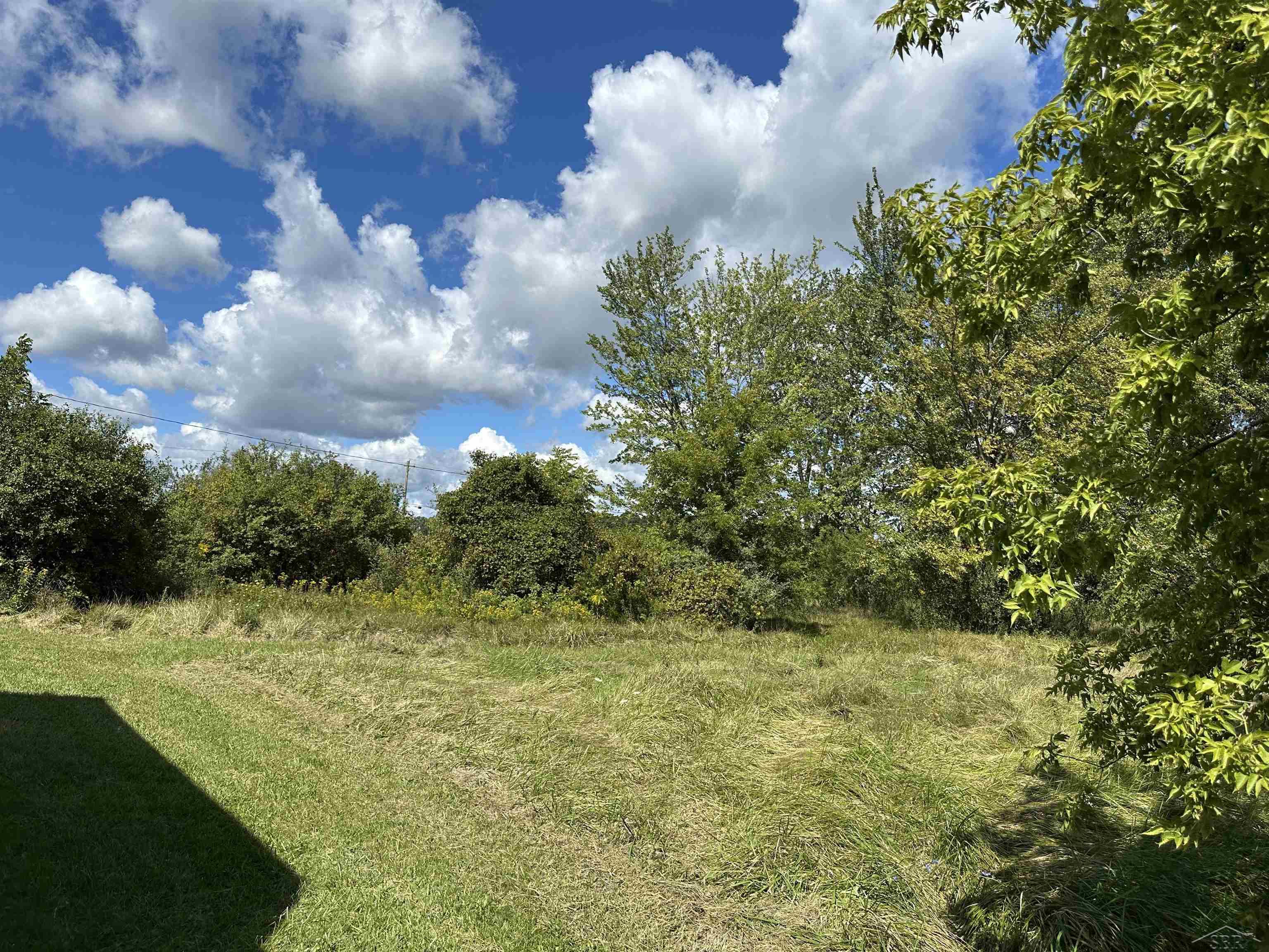 5665 East Road, Saginaw, MI, 48601