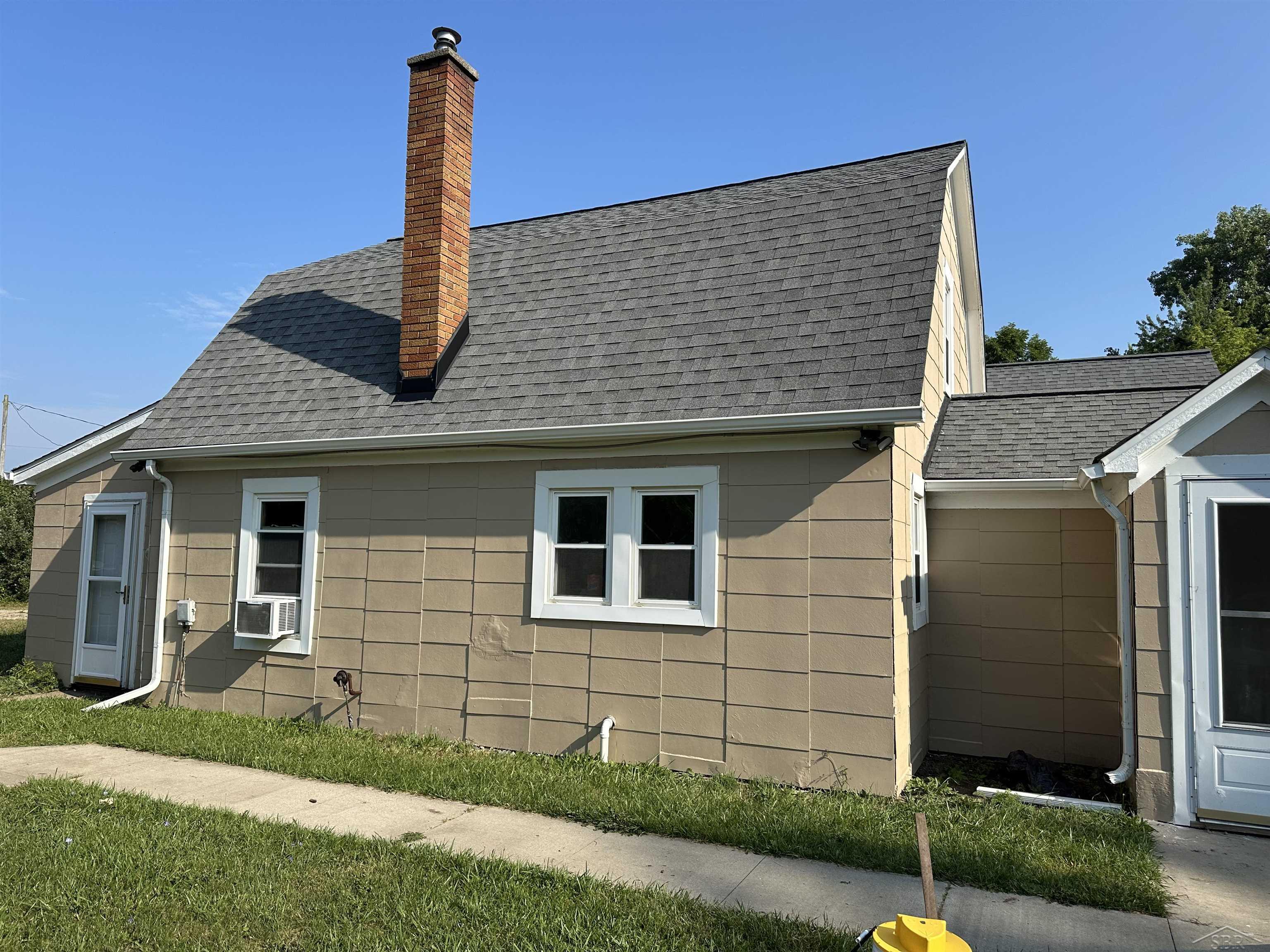 5665 East Road, Saginaw, MI, 48601