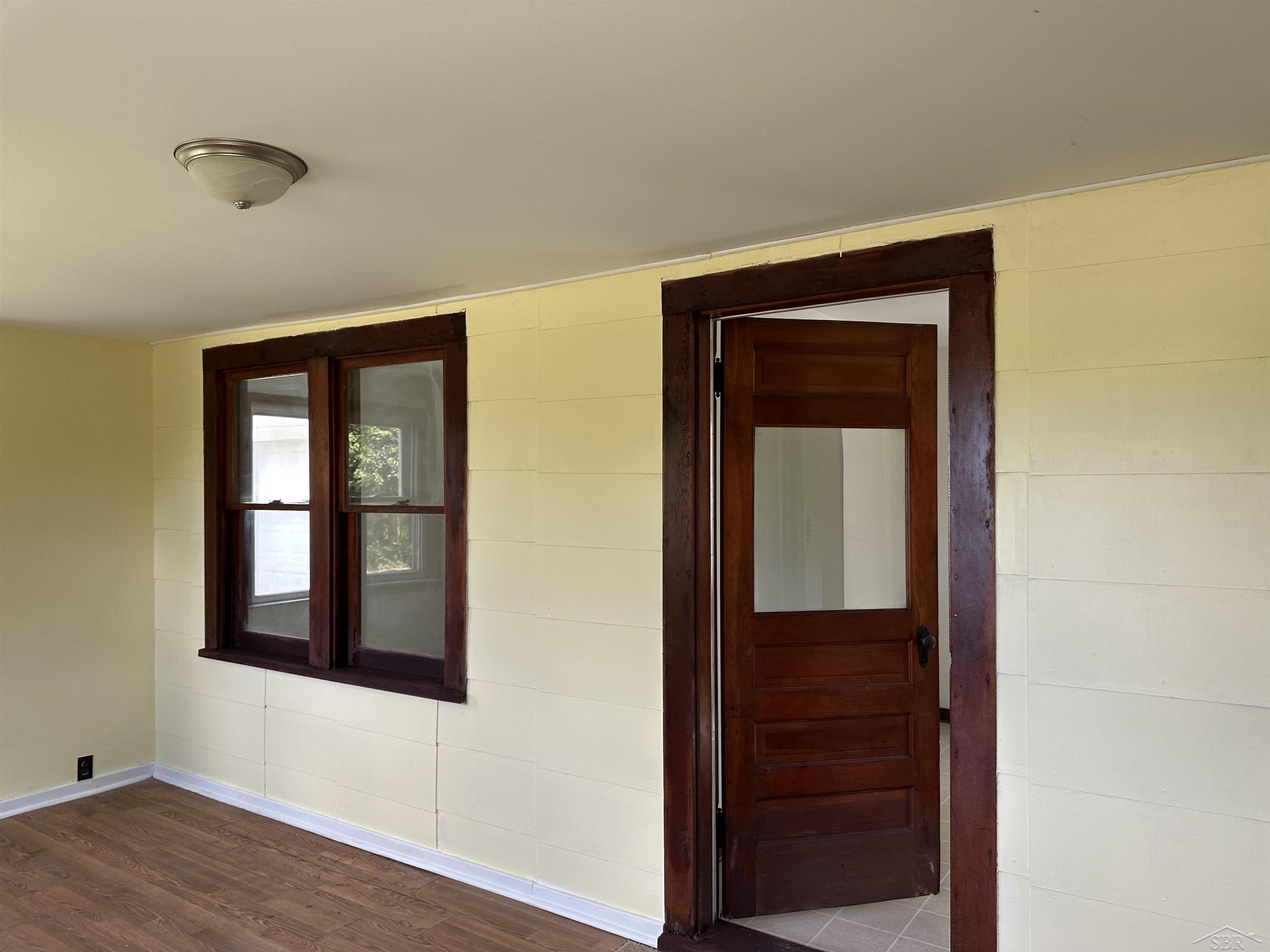 5665 East Road, Saginaw, MI, 48601