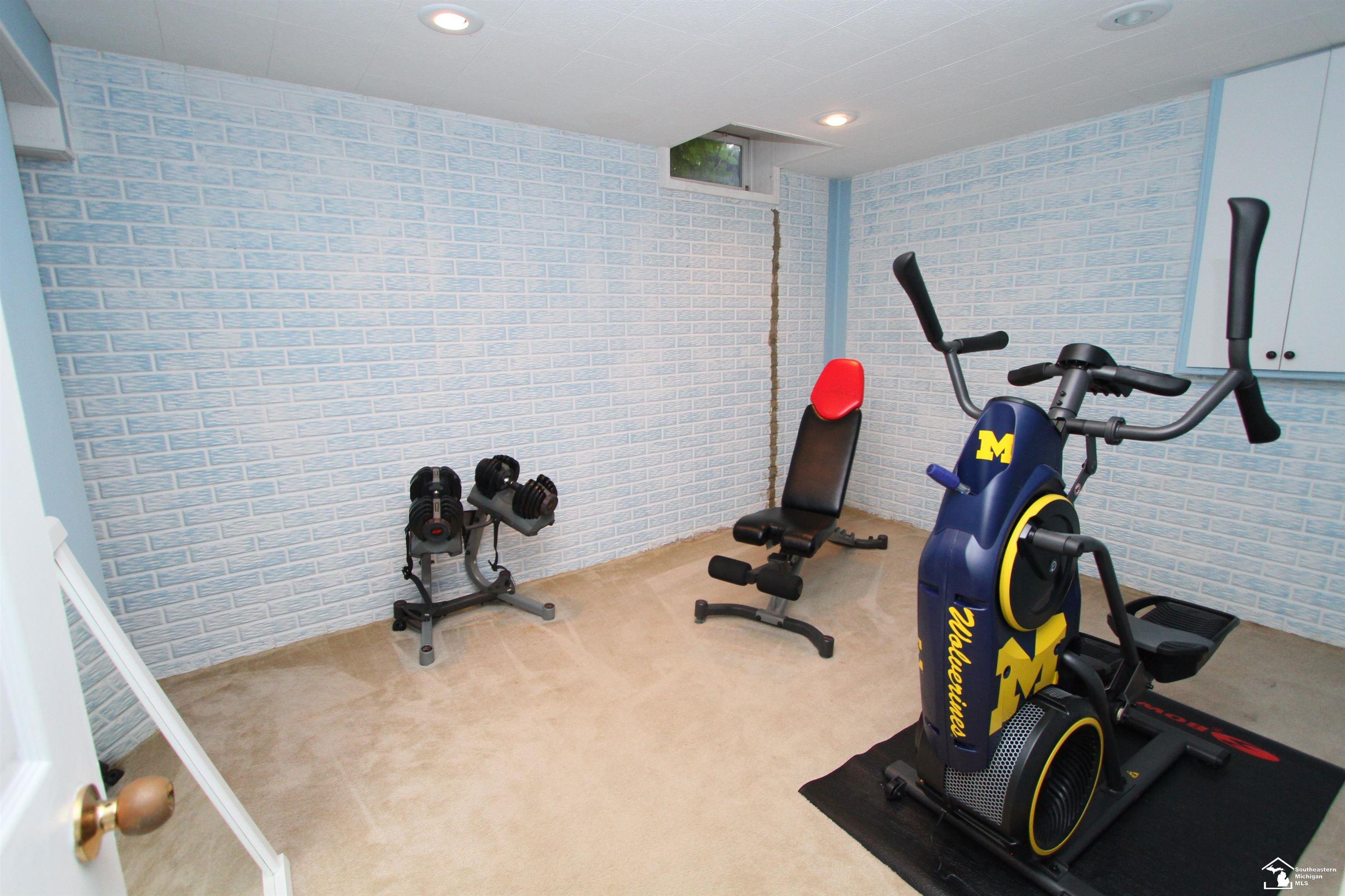 504 Brooks Hollow Court, Dundee, MI, 48131