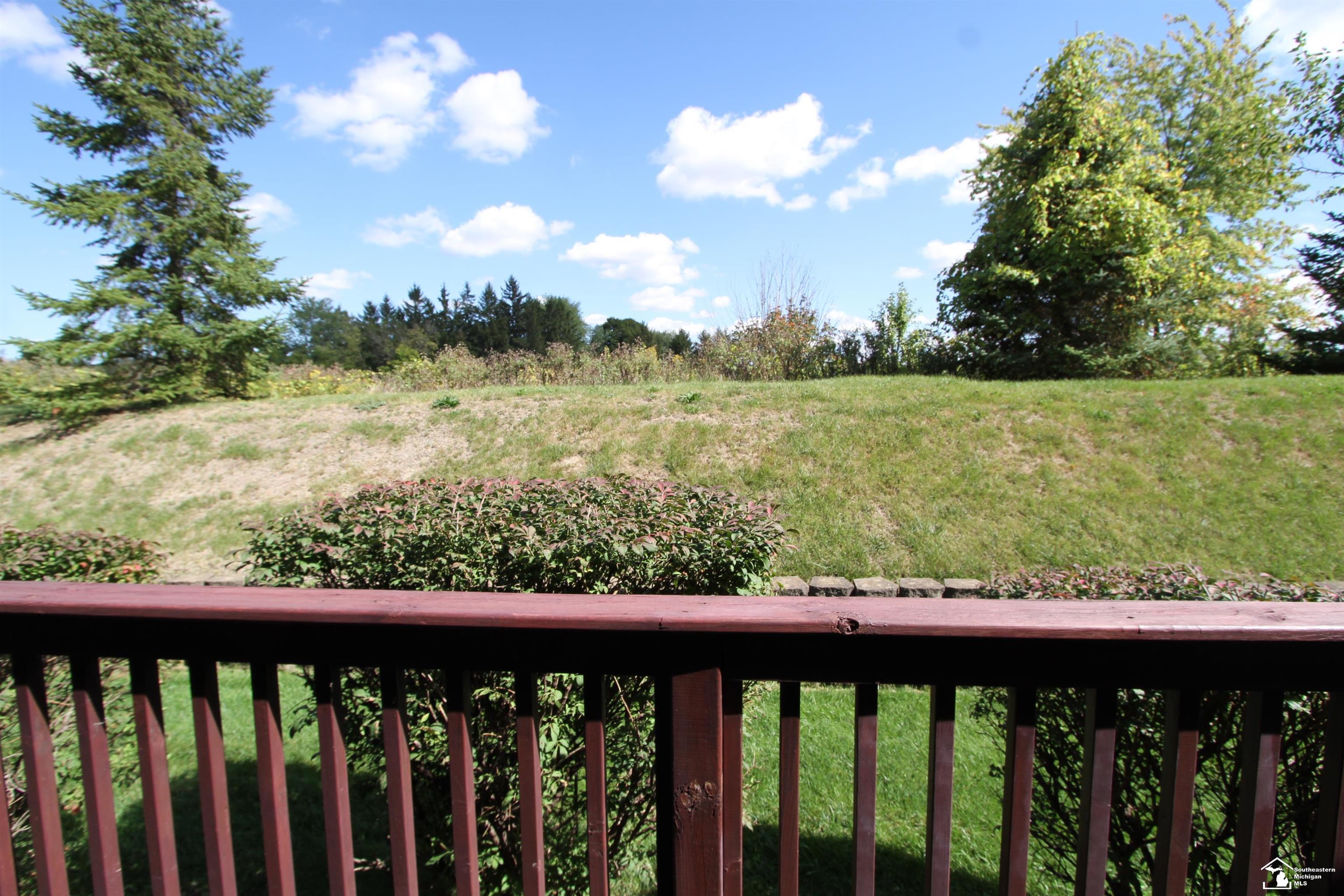 504 Brooks Hollow Court, Dundee, MI, 48131