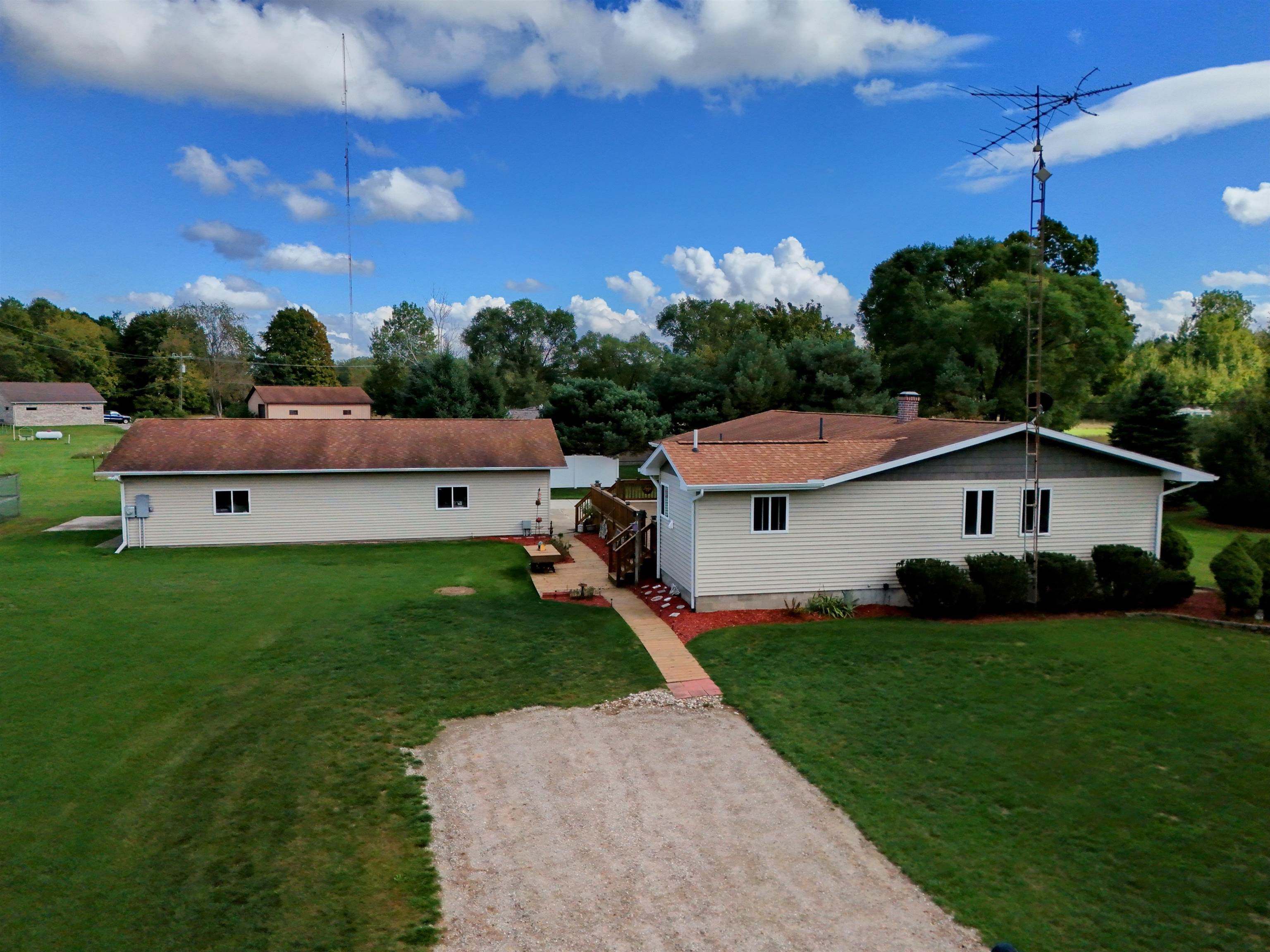 2031 E Dayton, Caro, MI, 48723