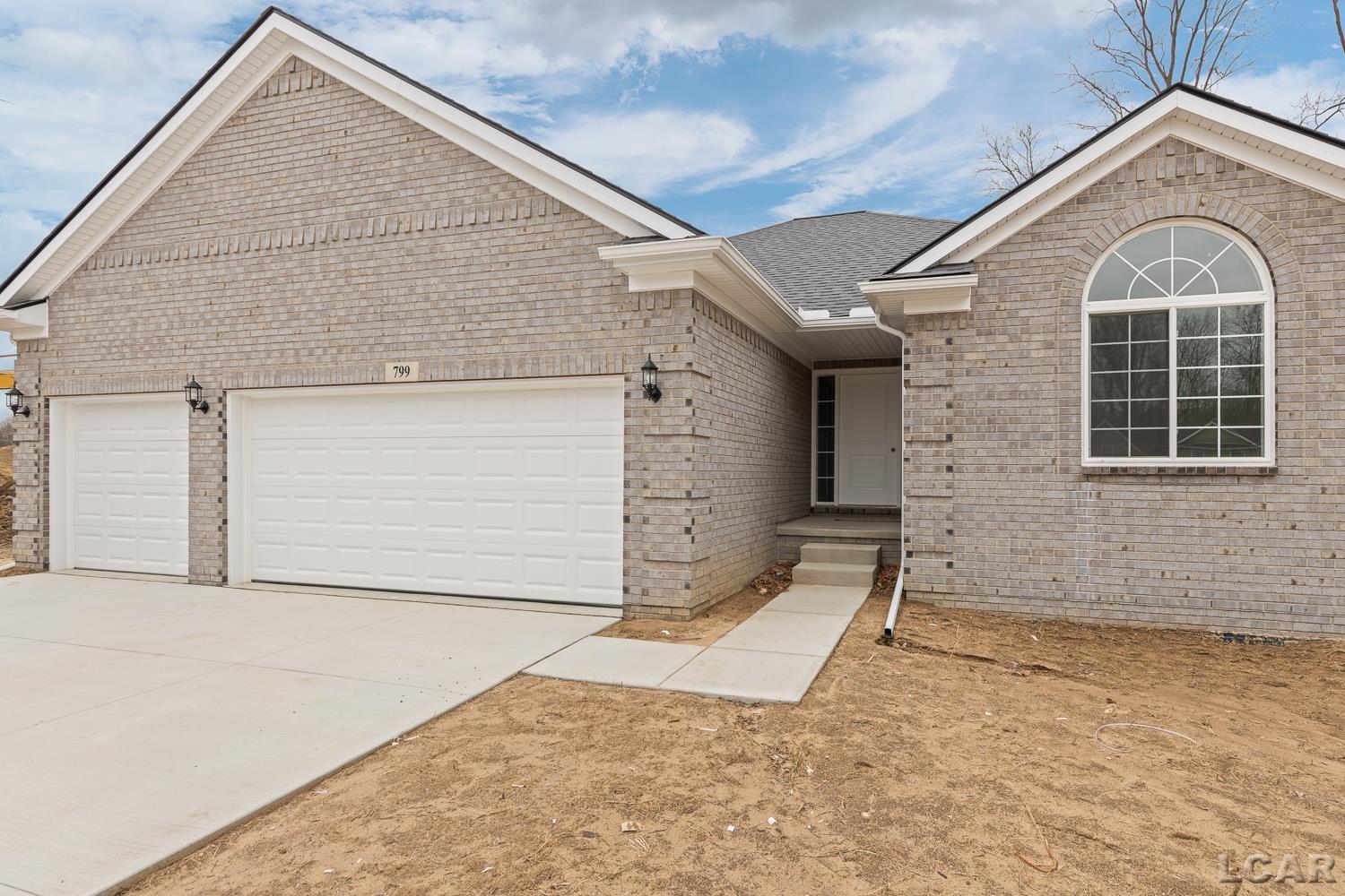 799 War Bonnet Drive, Tecumseh, MI, 49286