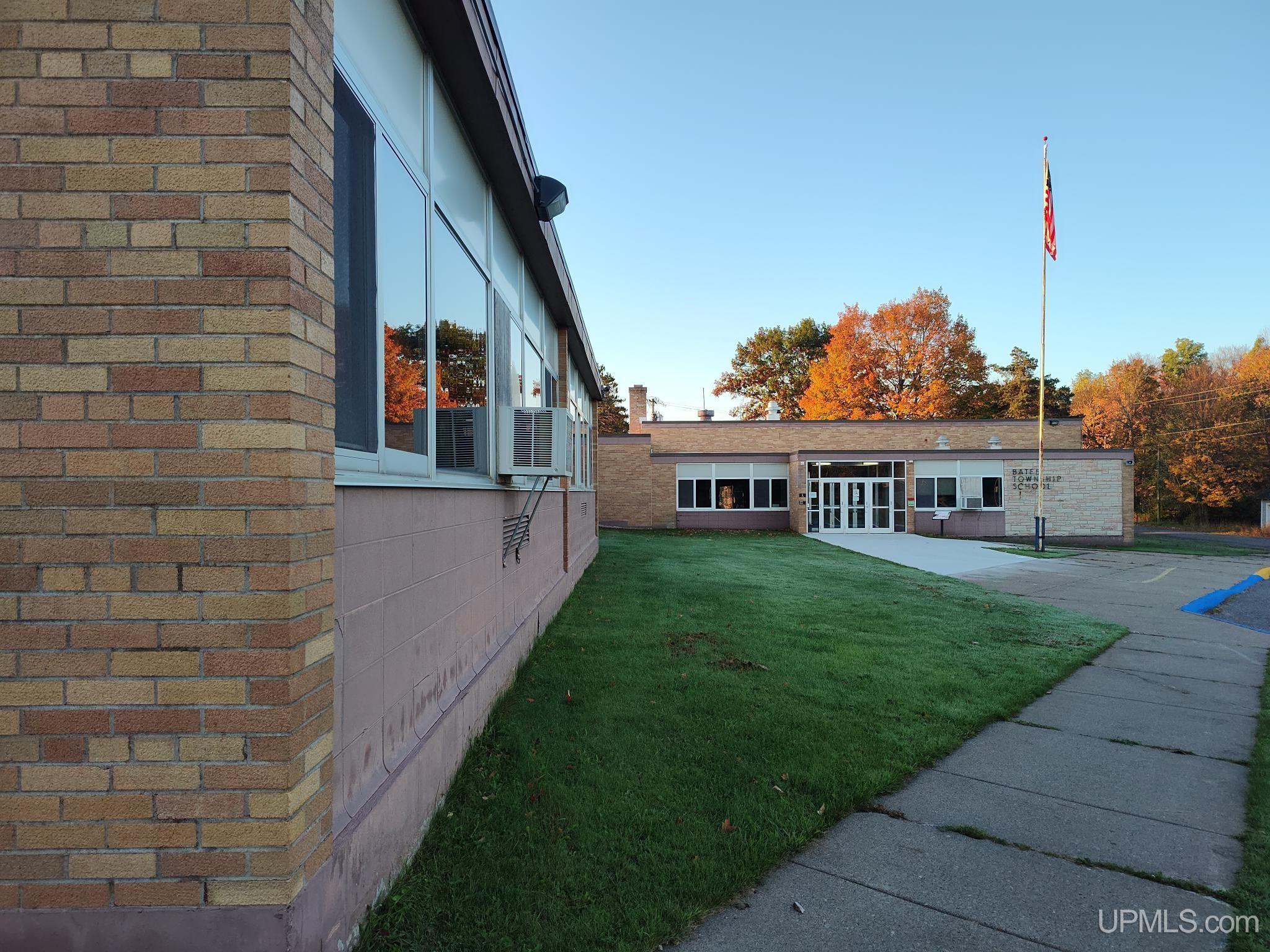 MLS 50190675 Large photo number 2 