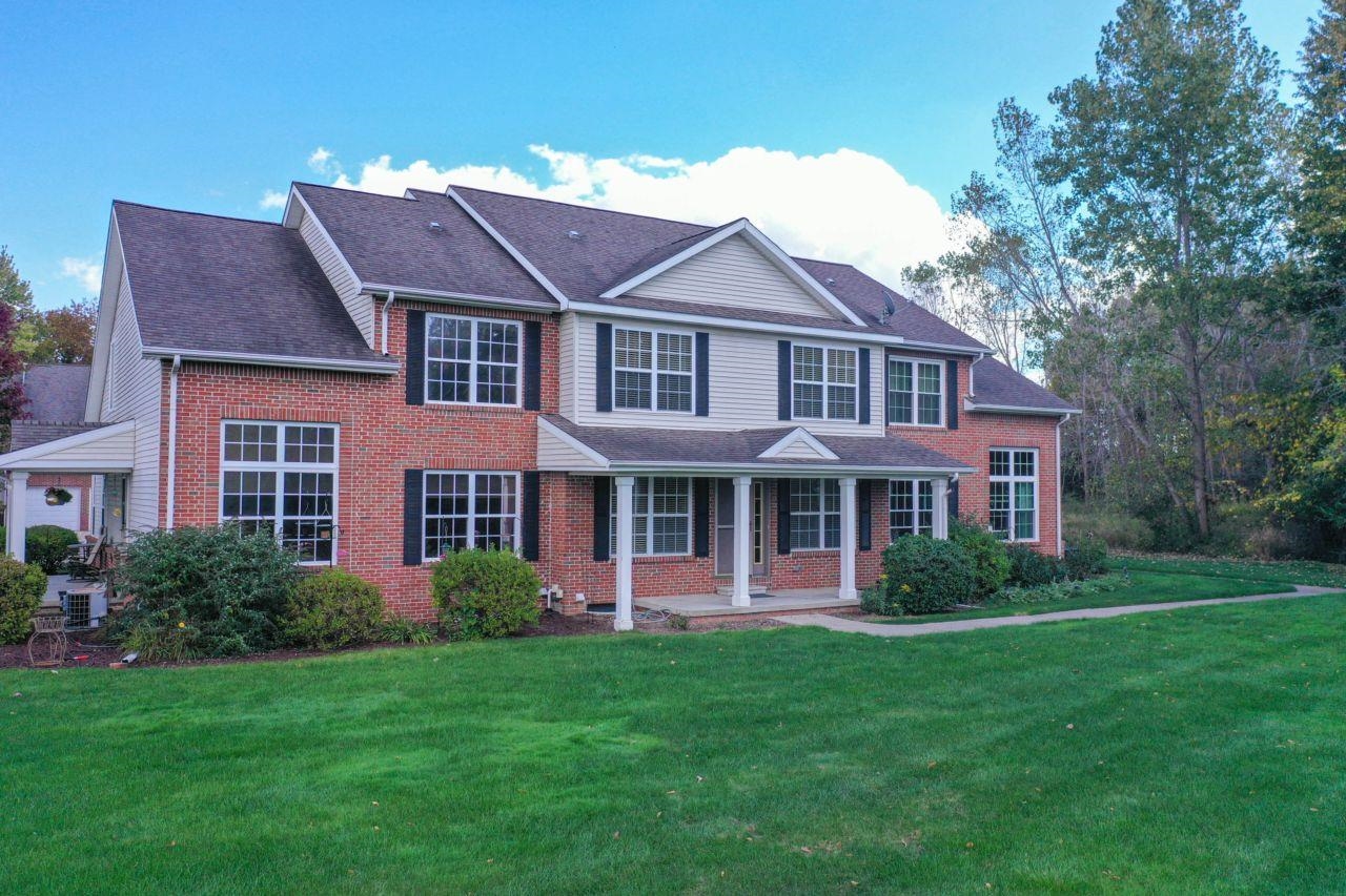 10174 Sunrise Drive, Grand Blanc, MI, 48439