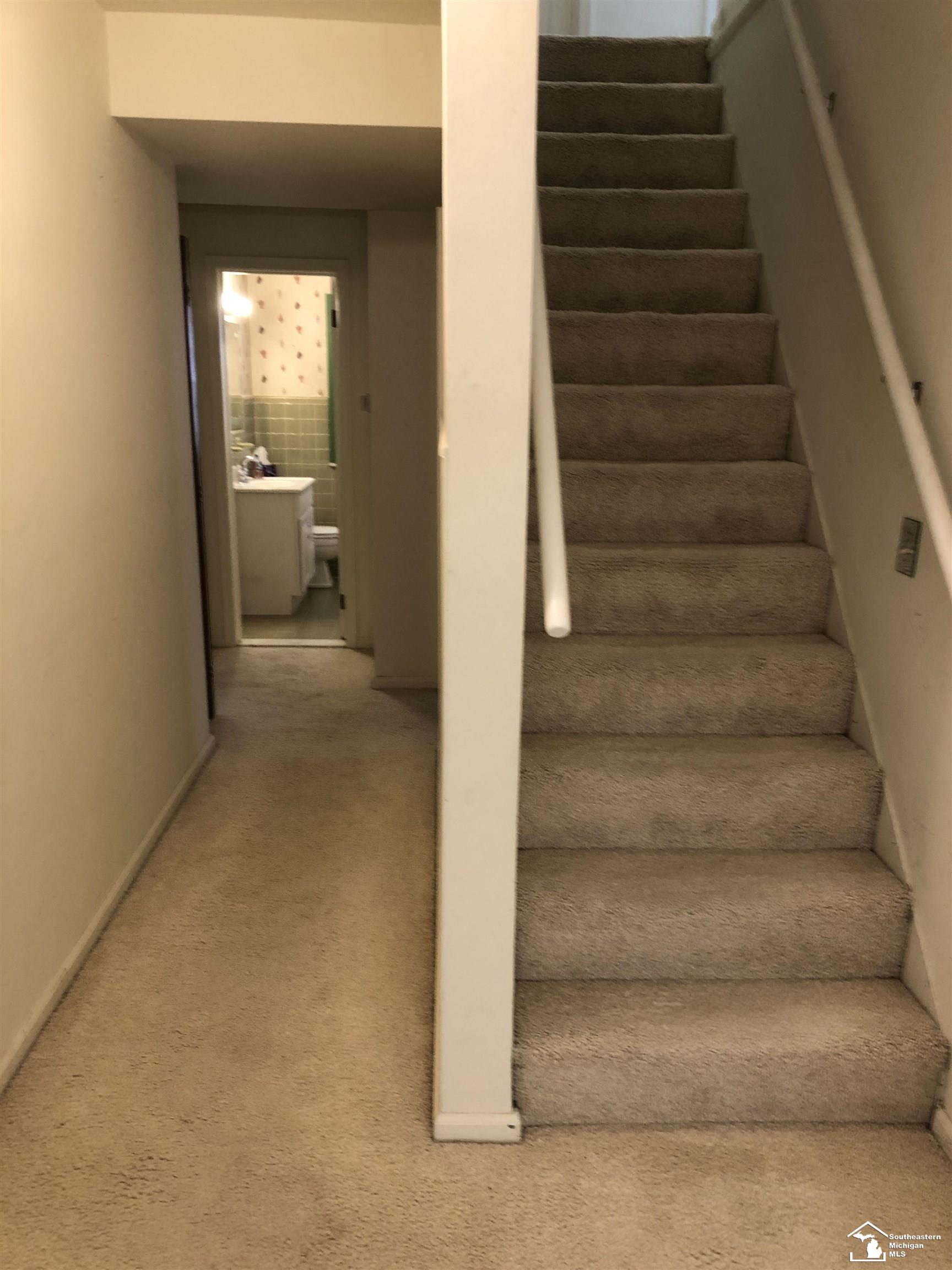 Allen Park, MI, 48101