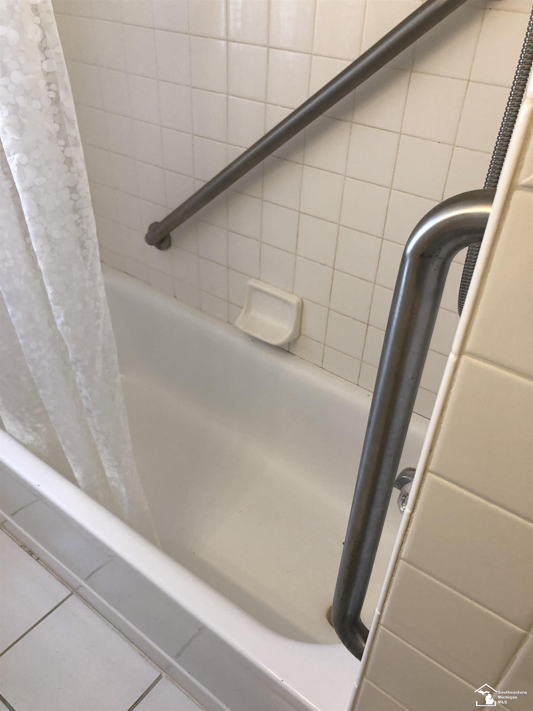 Allen Park, MI, 48101