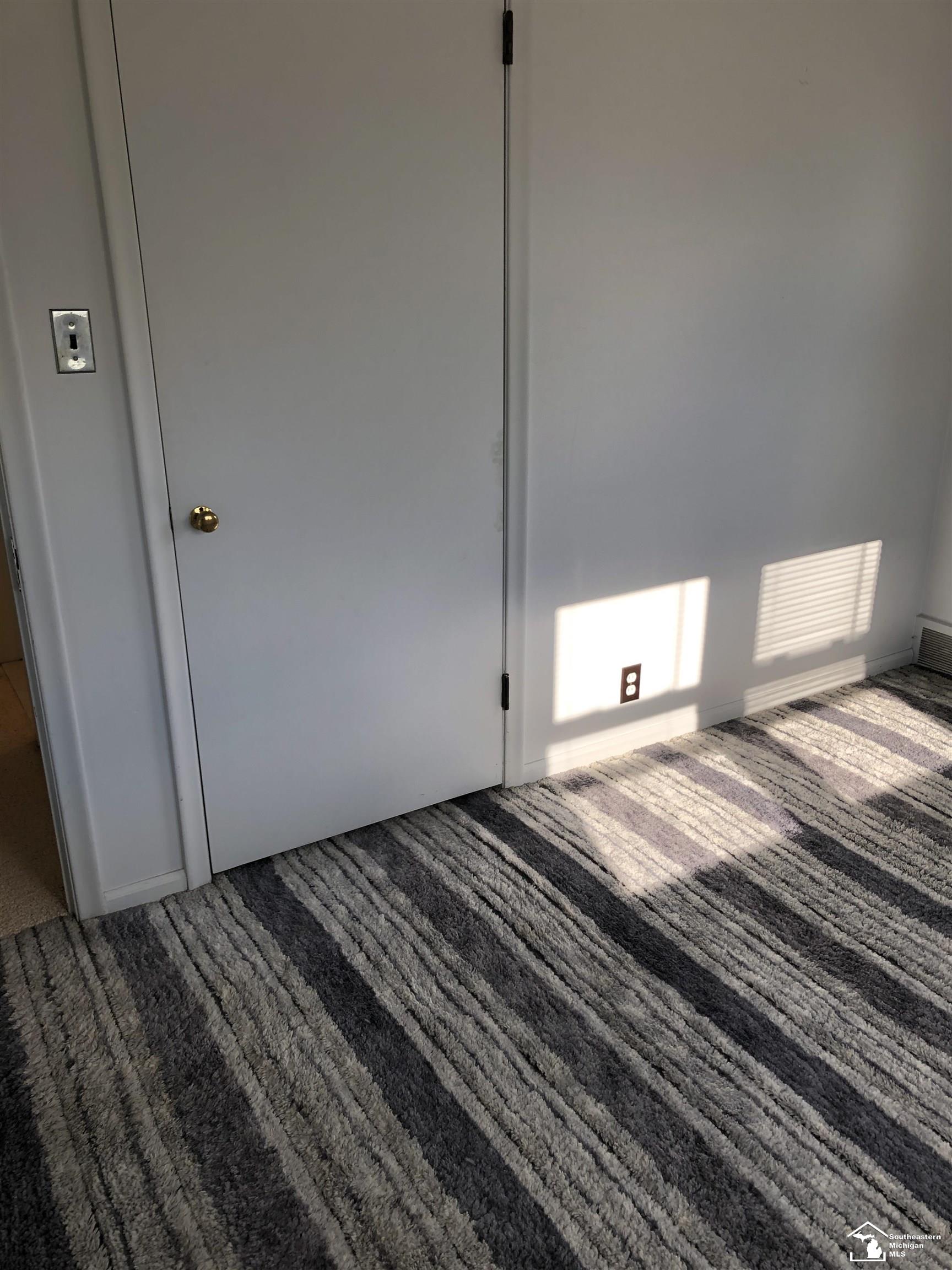 Allen Park, MI, 48101