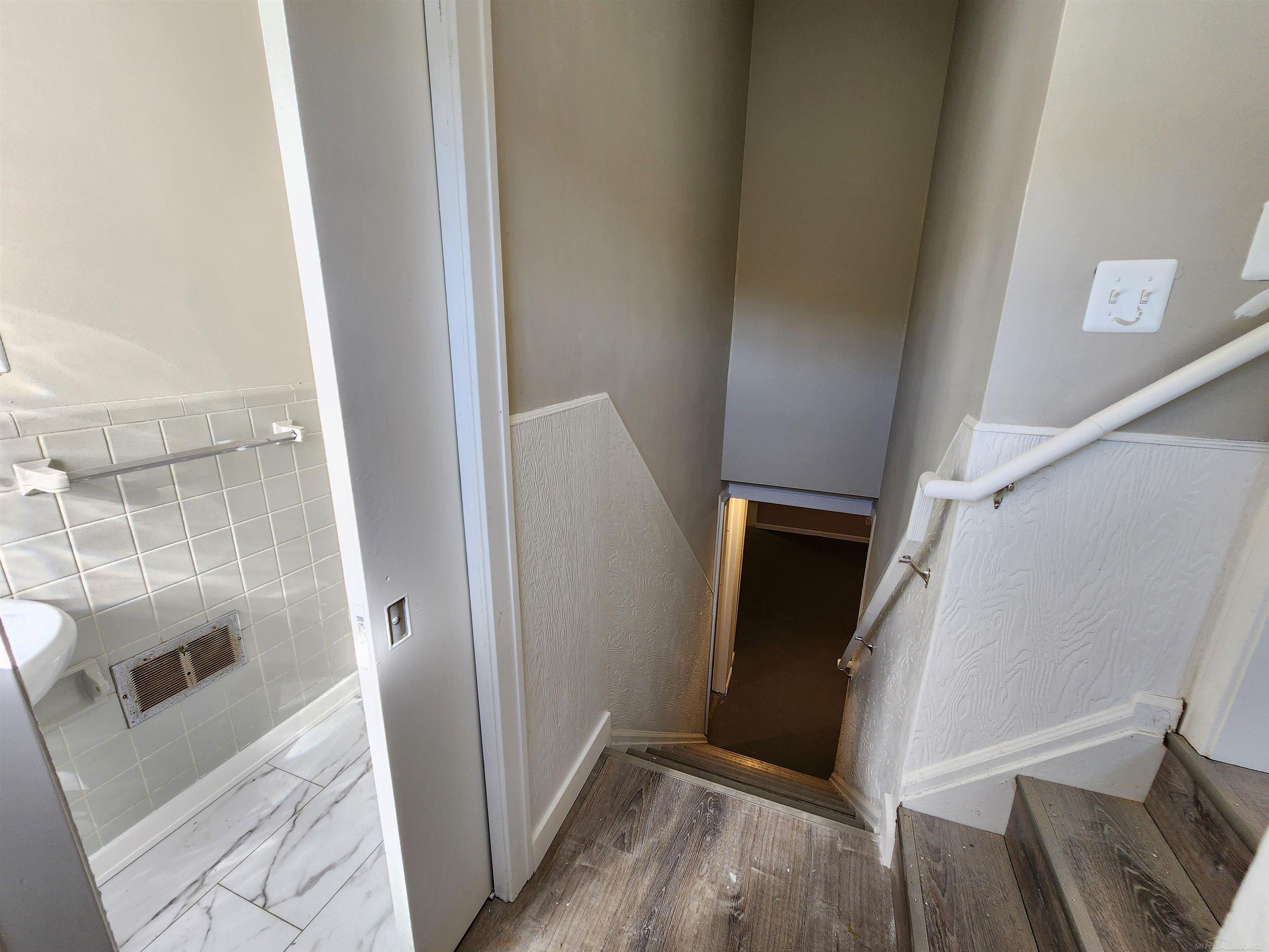 15121 Oak Park Boulevard, Oak Park, MI, 48237