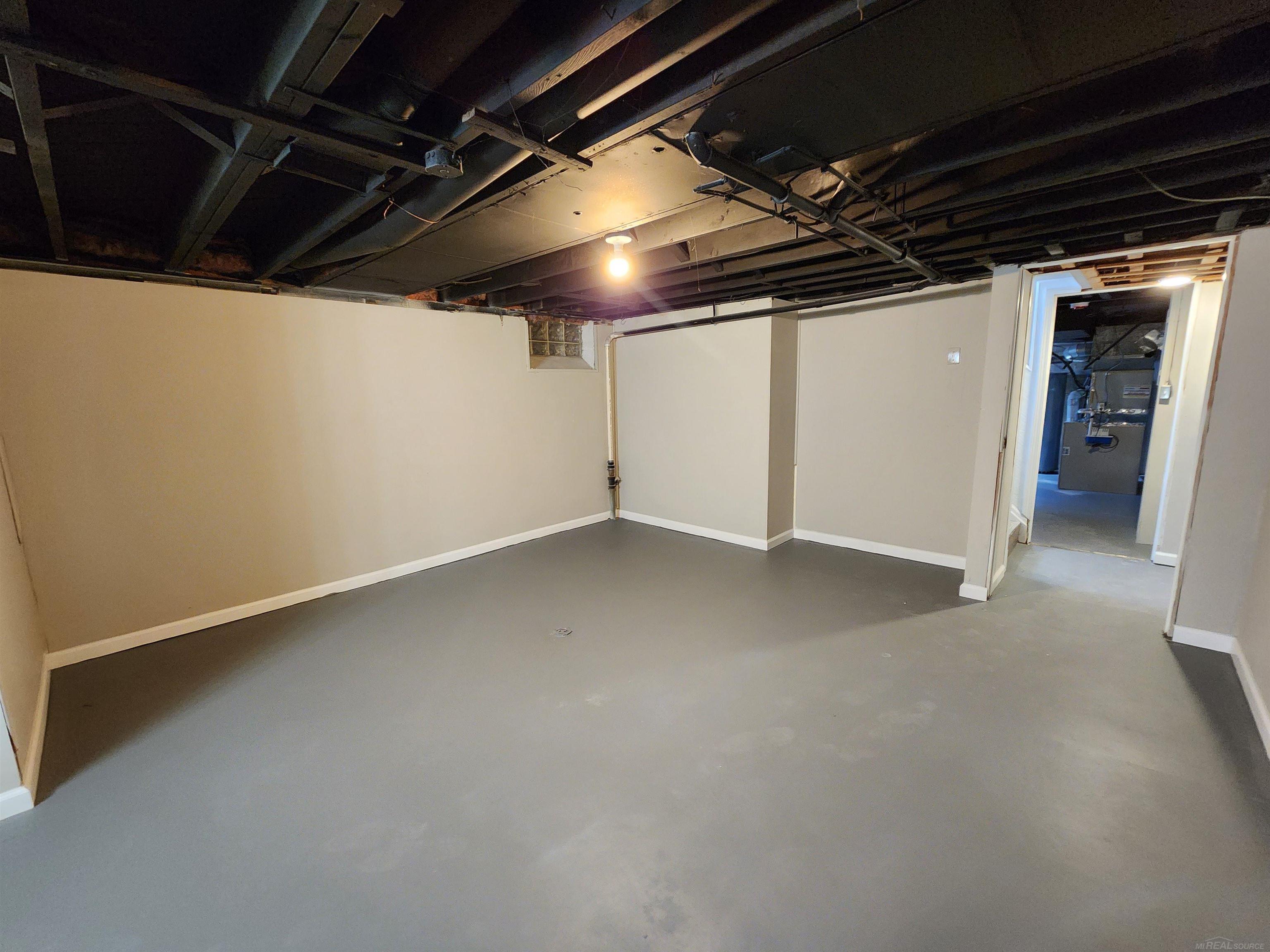 15121 Oak Park Boulevard, Oak Park, MI, 48237