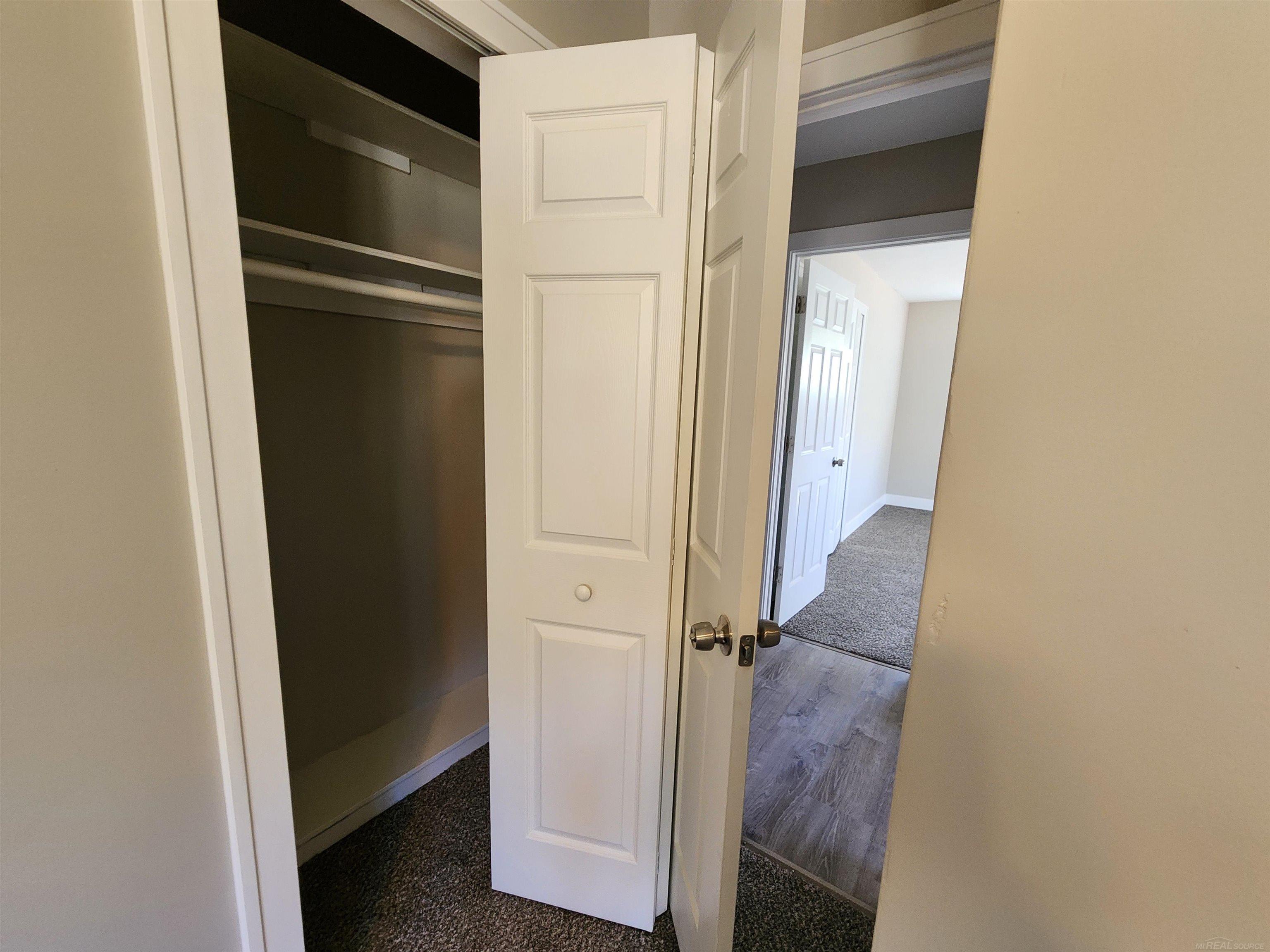 15121 Oak Park Boulevard, Oak Park, MI, 48237