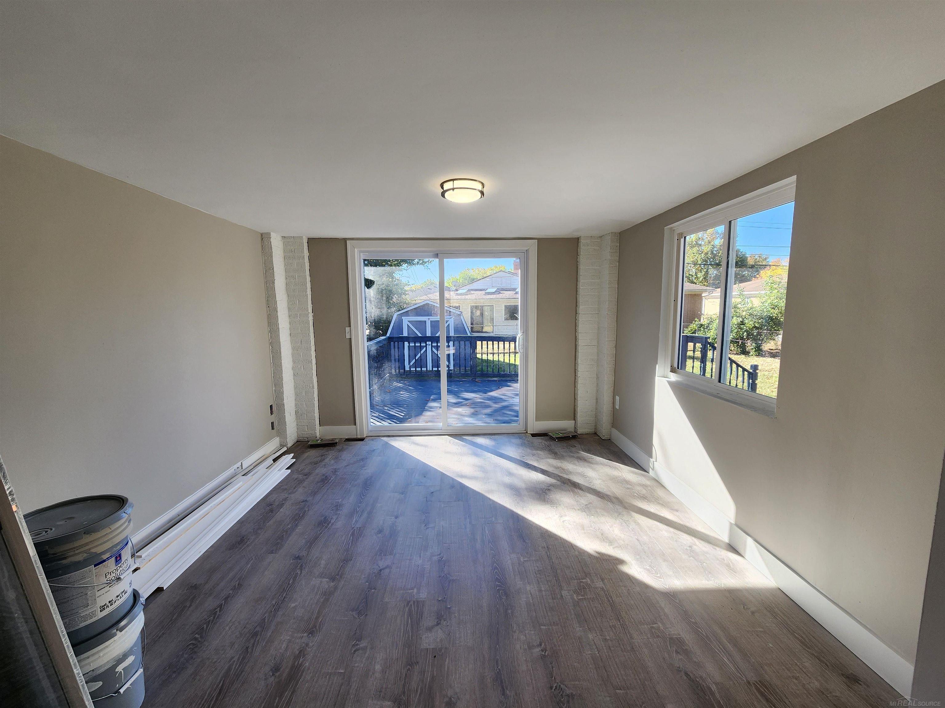 15121 Oak Park Boulevard, Oak Park, MI, 48237