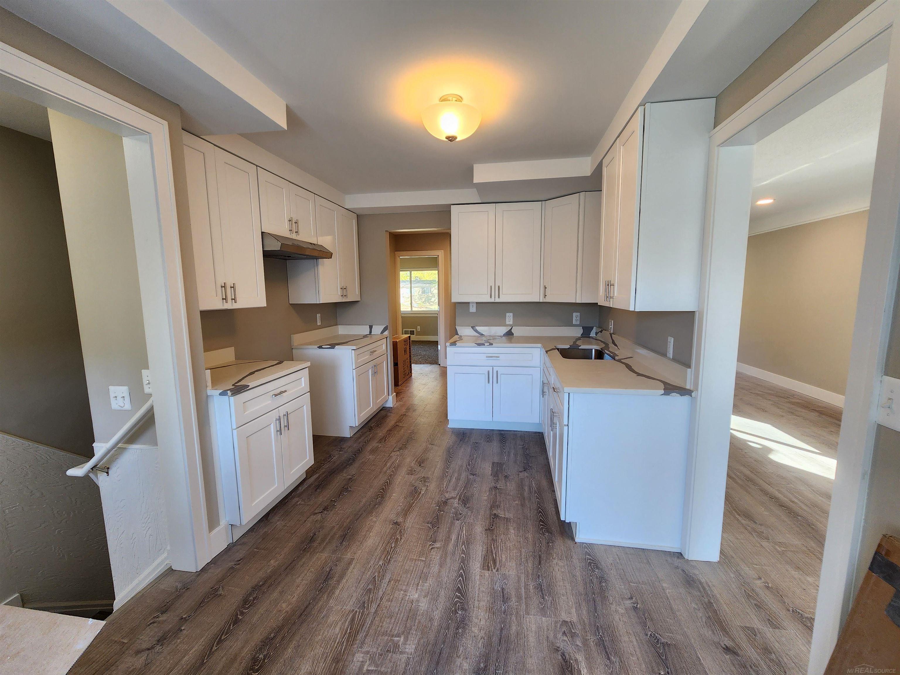 15121 Oak Park Boulevard, Oak Park, MI, 48237