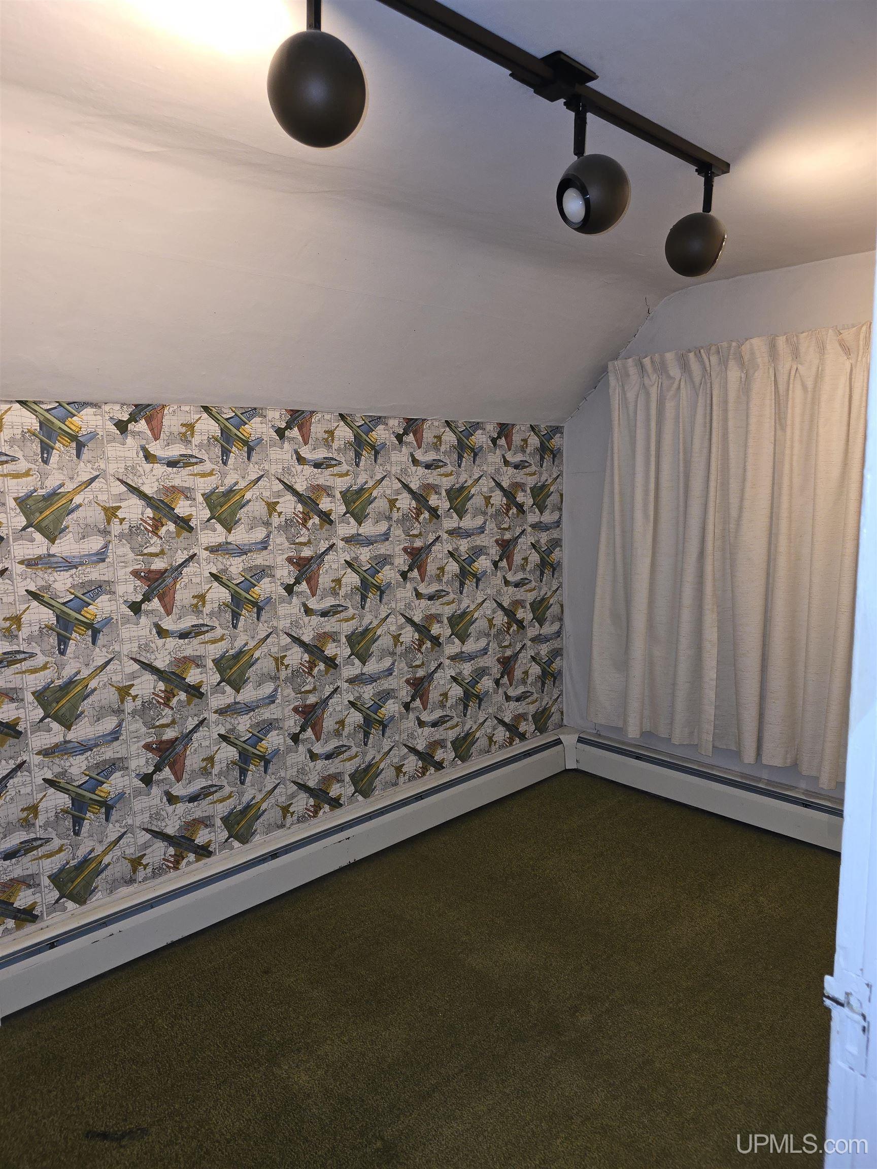 56711 Hecla Street, Calumet, MI, 49913