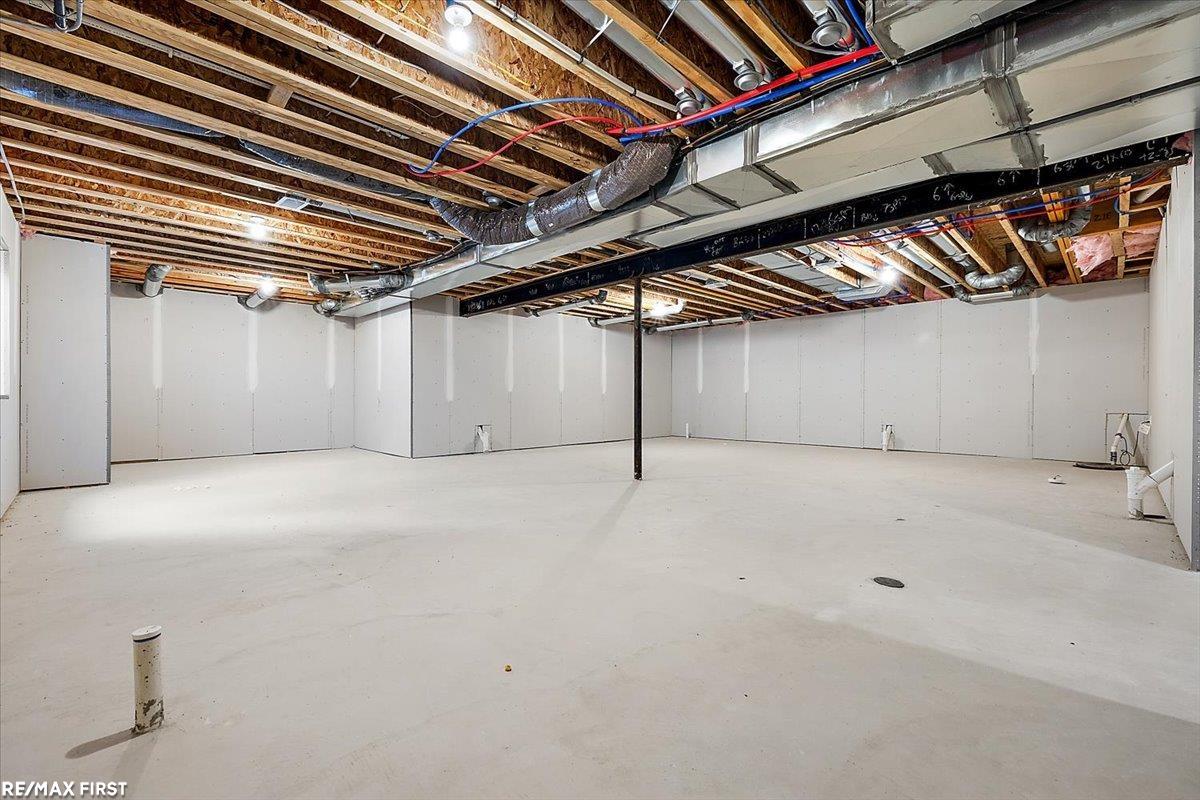 62042 Mound Road, Washington, MI, 48094