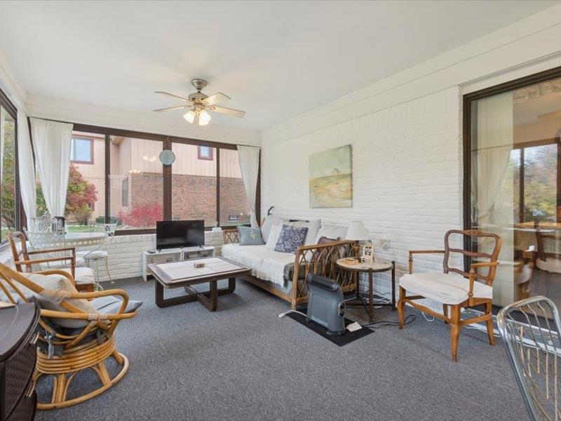 Grand Blanc, MI, 48439