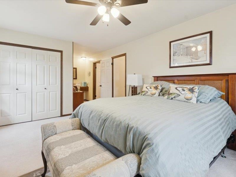 Grand Blanc, MI, 48439