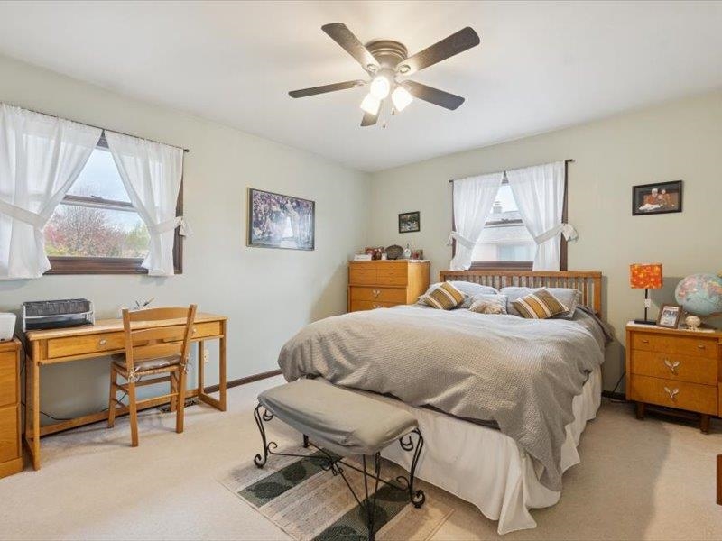 Grand Blanc, MI, 48439