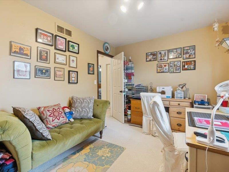 Grand Blanc, MI, 48439