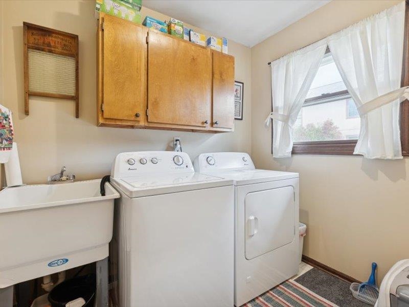 Grand Blanc, MI, 48439