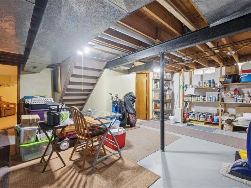 Grand Blanc, MI, 48439