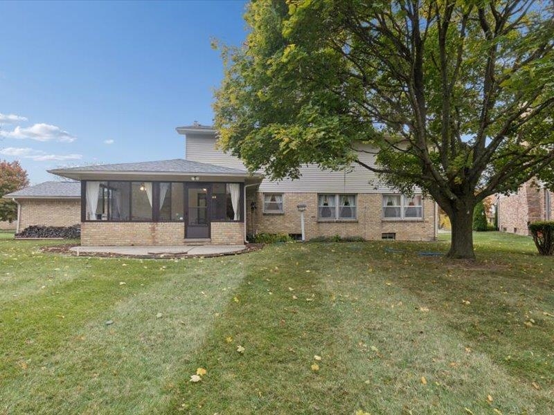 Grand Blanc, MI, 48439