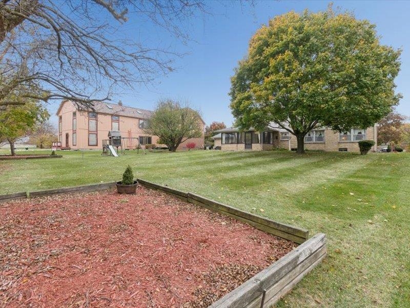 Grand Blanc, MI, 48439