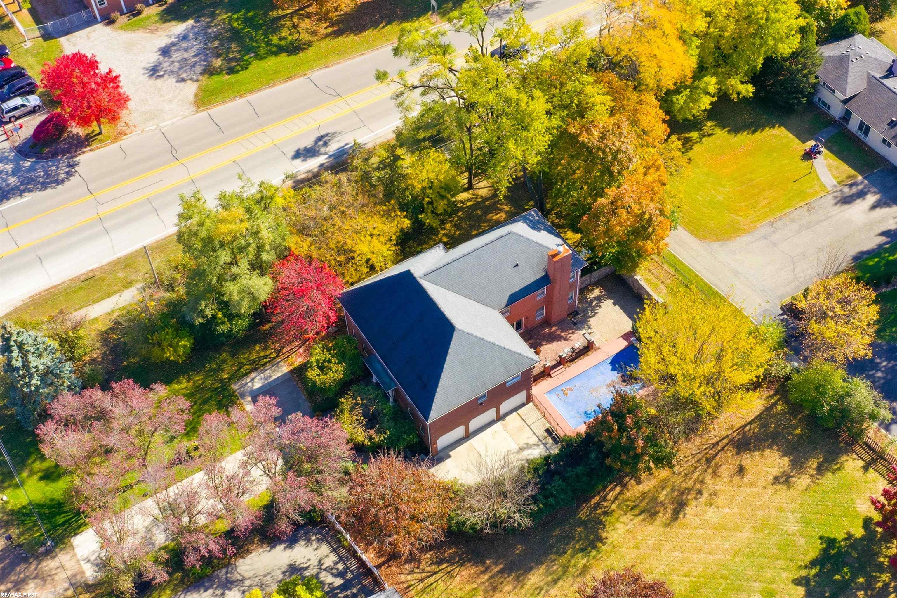 6580 Red Maple Lane, Bloomfield Hills, MI, 48301