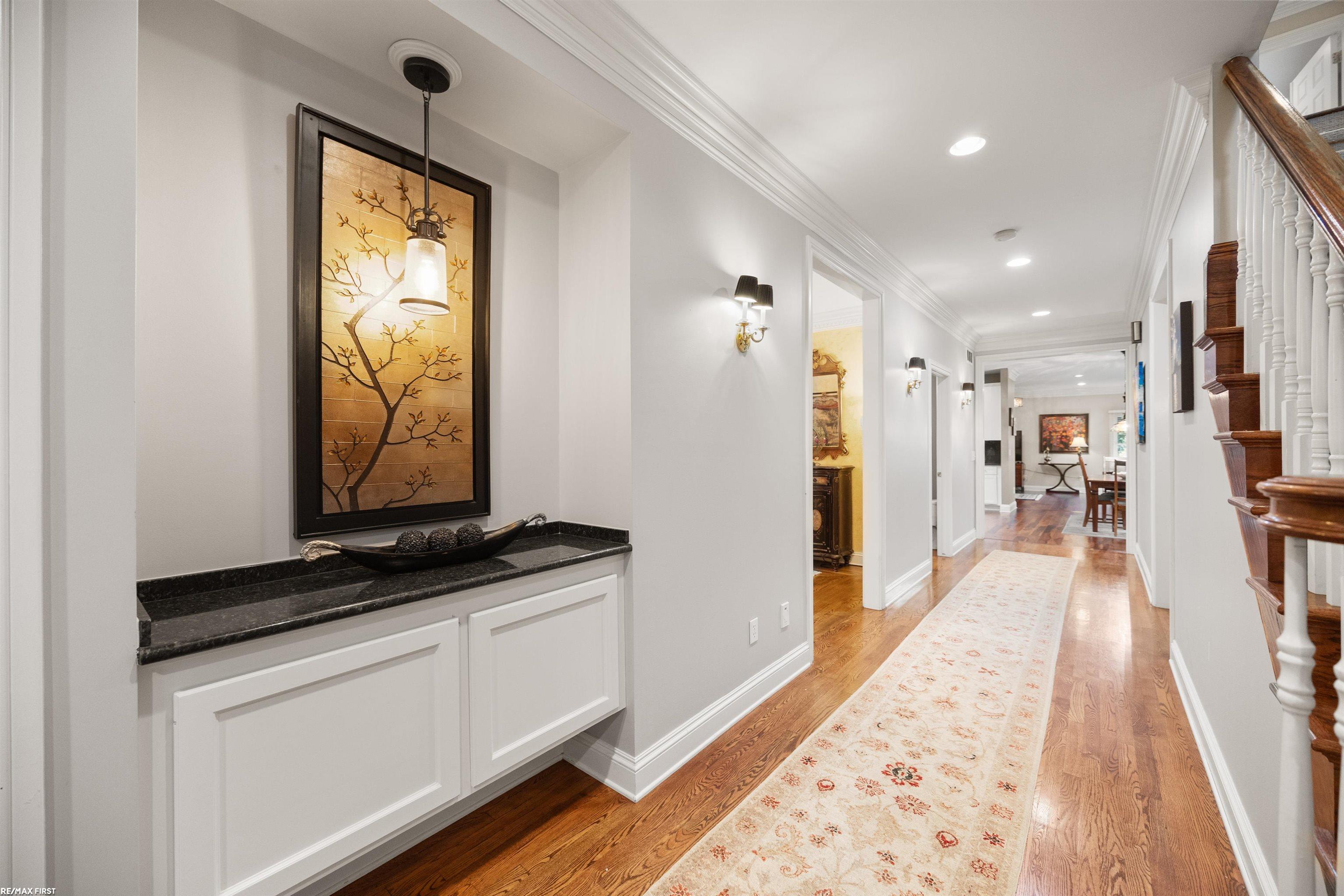 6580 Red Maple Lane, Bloomfield Hills, MI, 48301