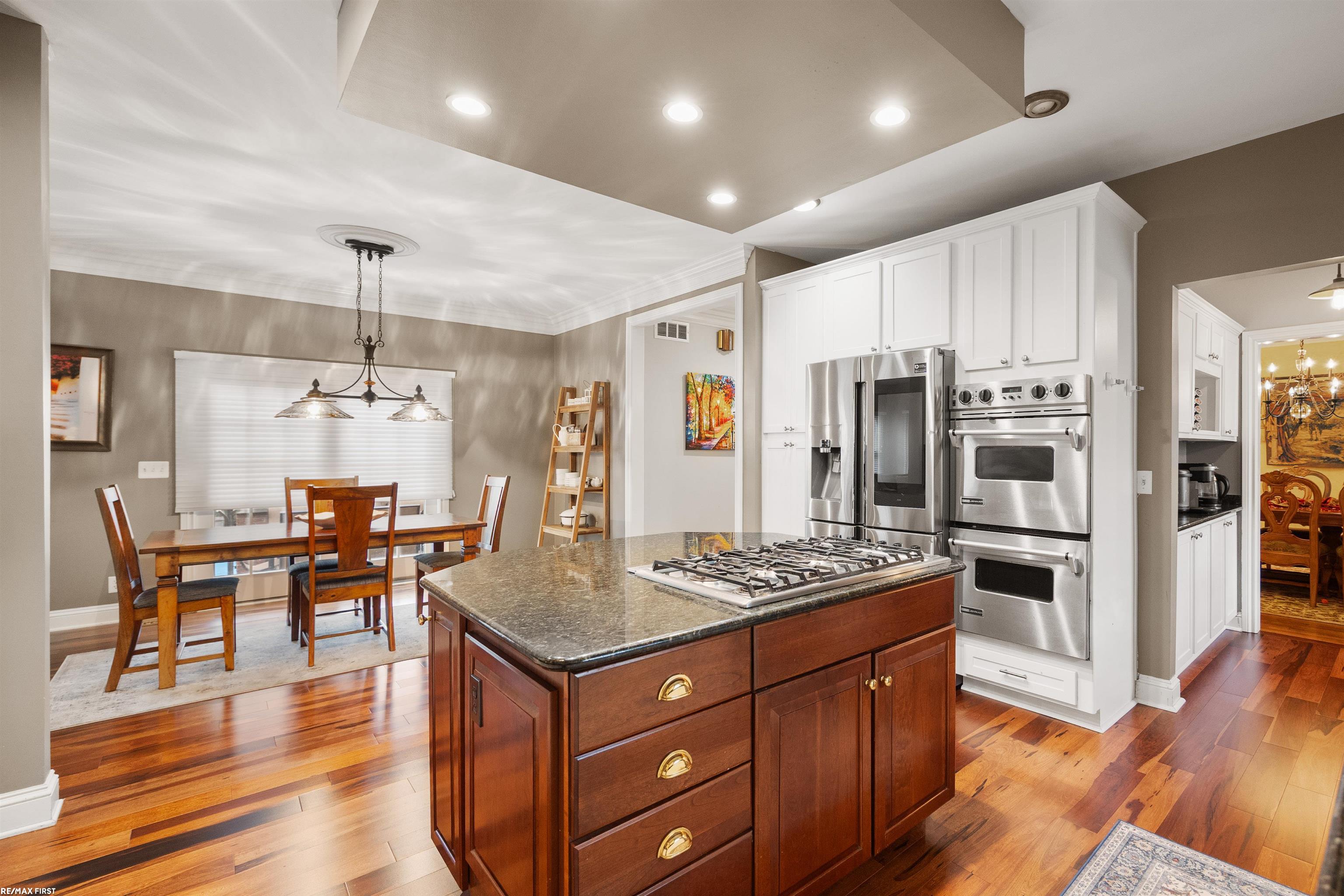 6580 Red Maple Lane, Bloomfield Hills, MI, 48301