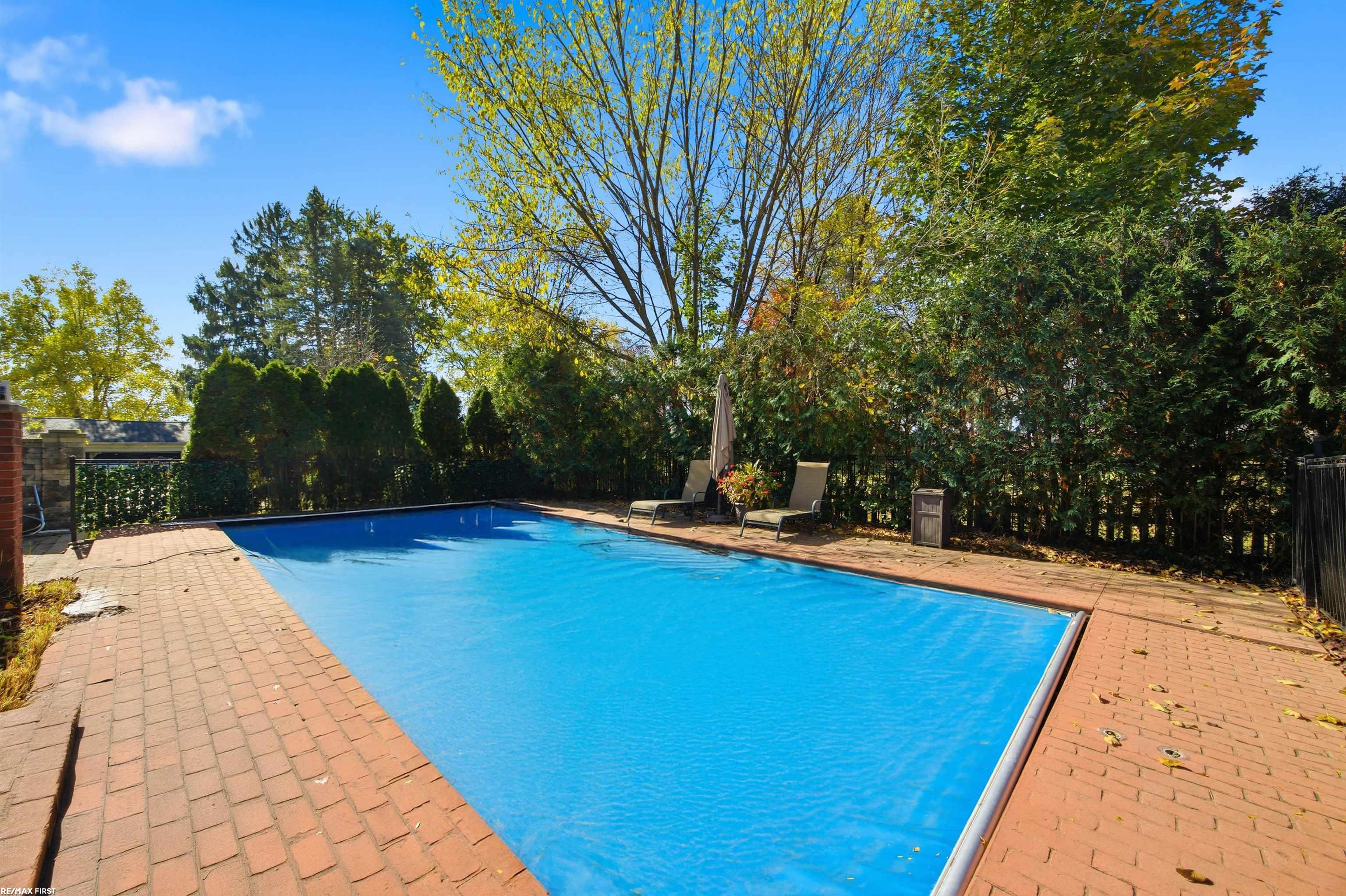 6580 Red Maple Lane, Bloomfield Hills, MI, 48301