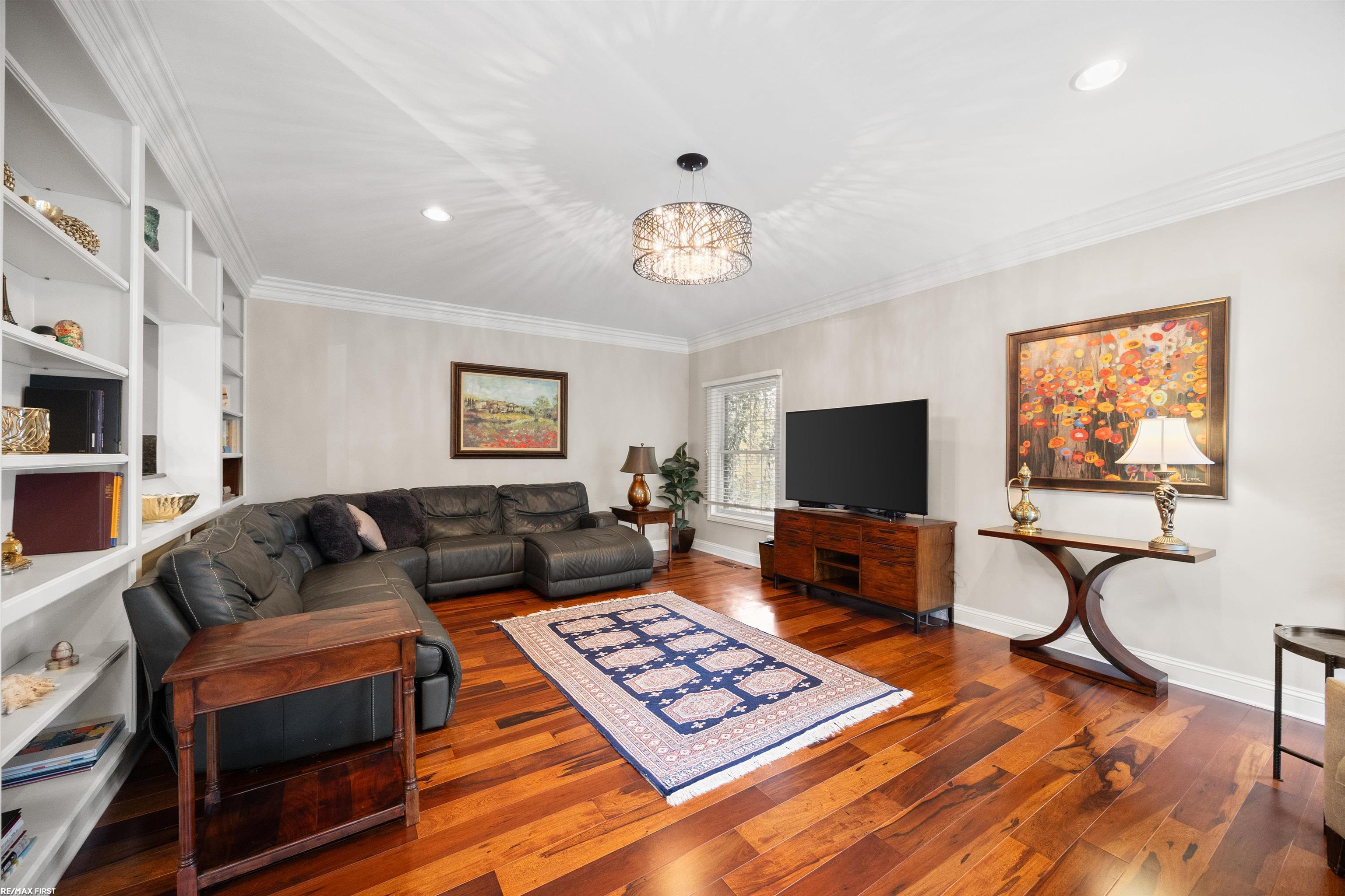 6580 Red Maple Lane, Bloomfield Hills, MI, 48301