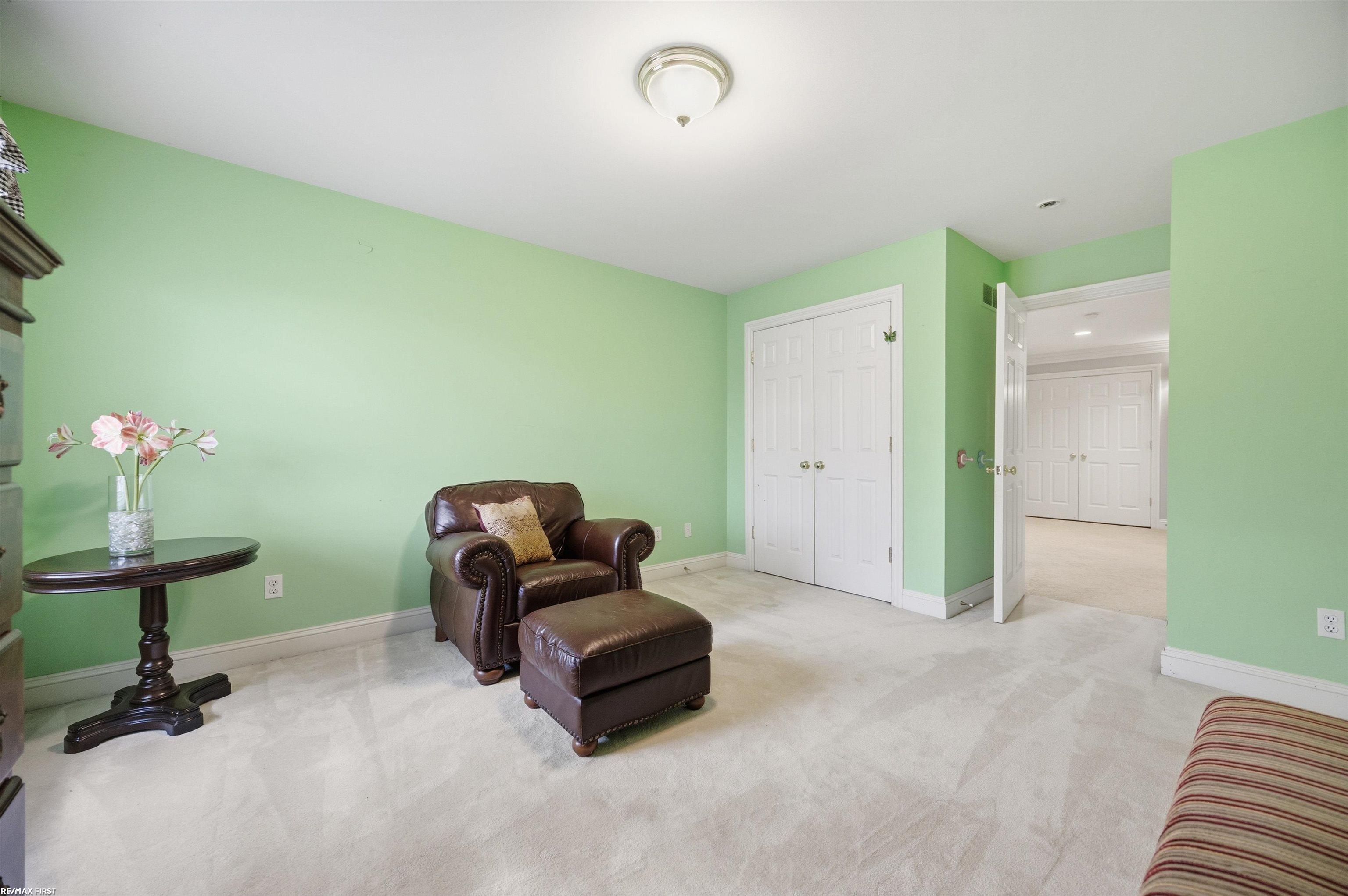 6580 Red Maple Lane, Bloomfield Hills, MI, 48301