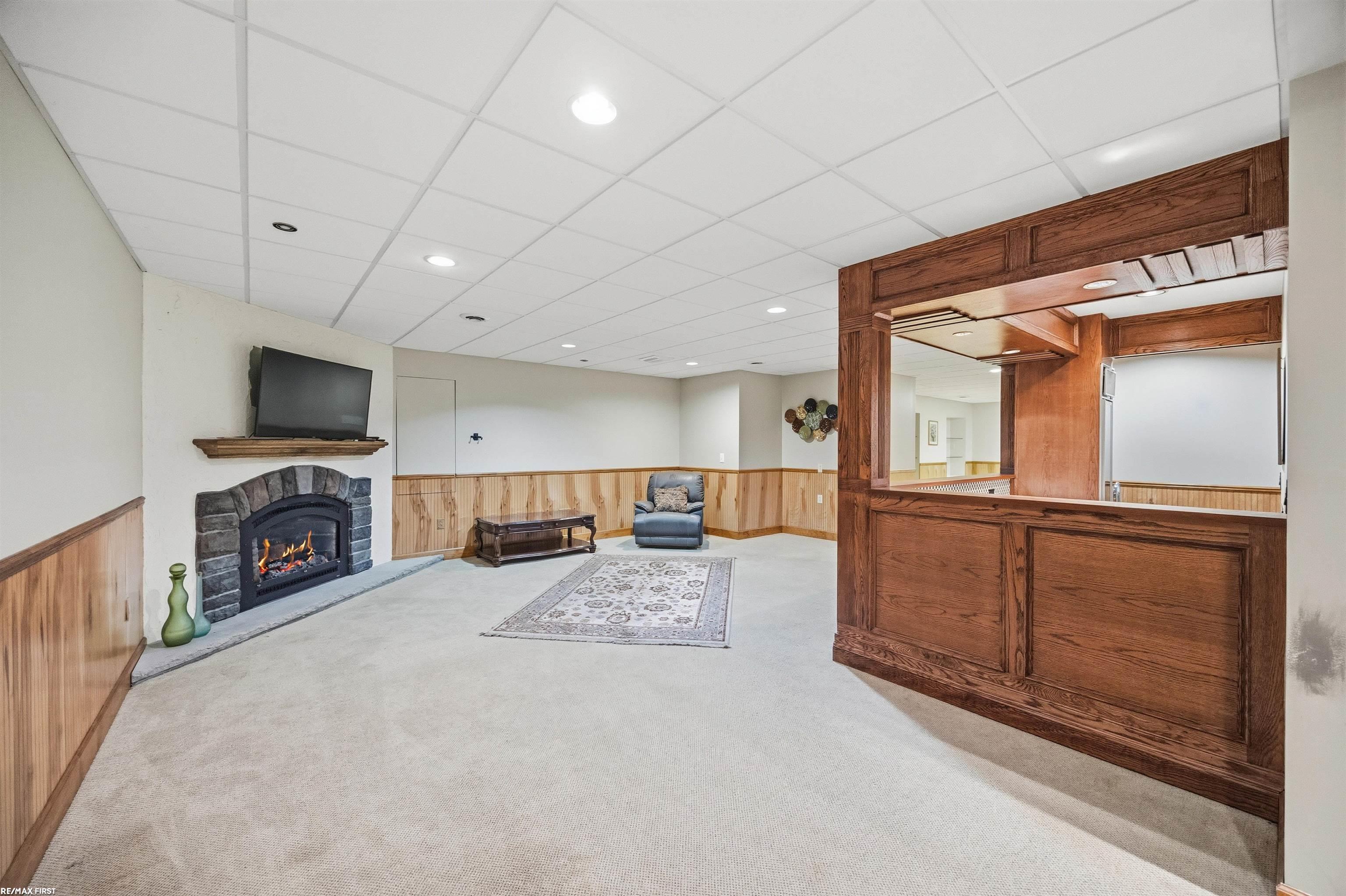 6580 Red Maple Lane, Bloomfield Hills, MI, 48301