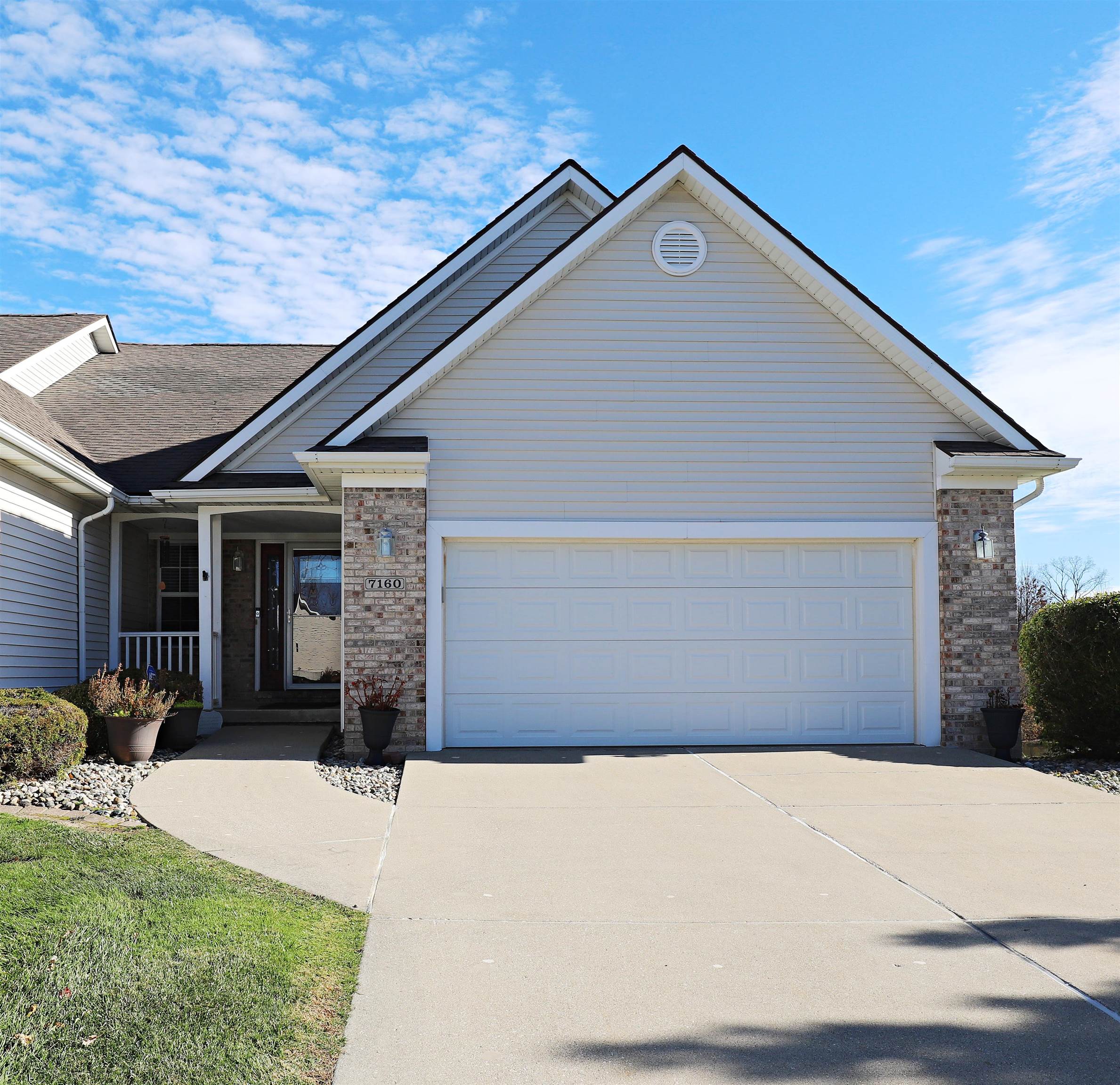 7160 Kingsway, Flushing Twp, MI 48433 Main Photo