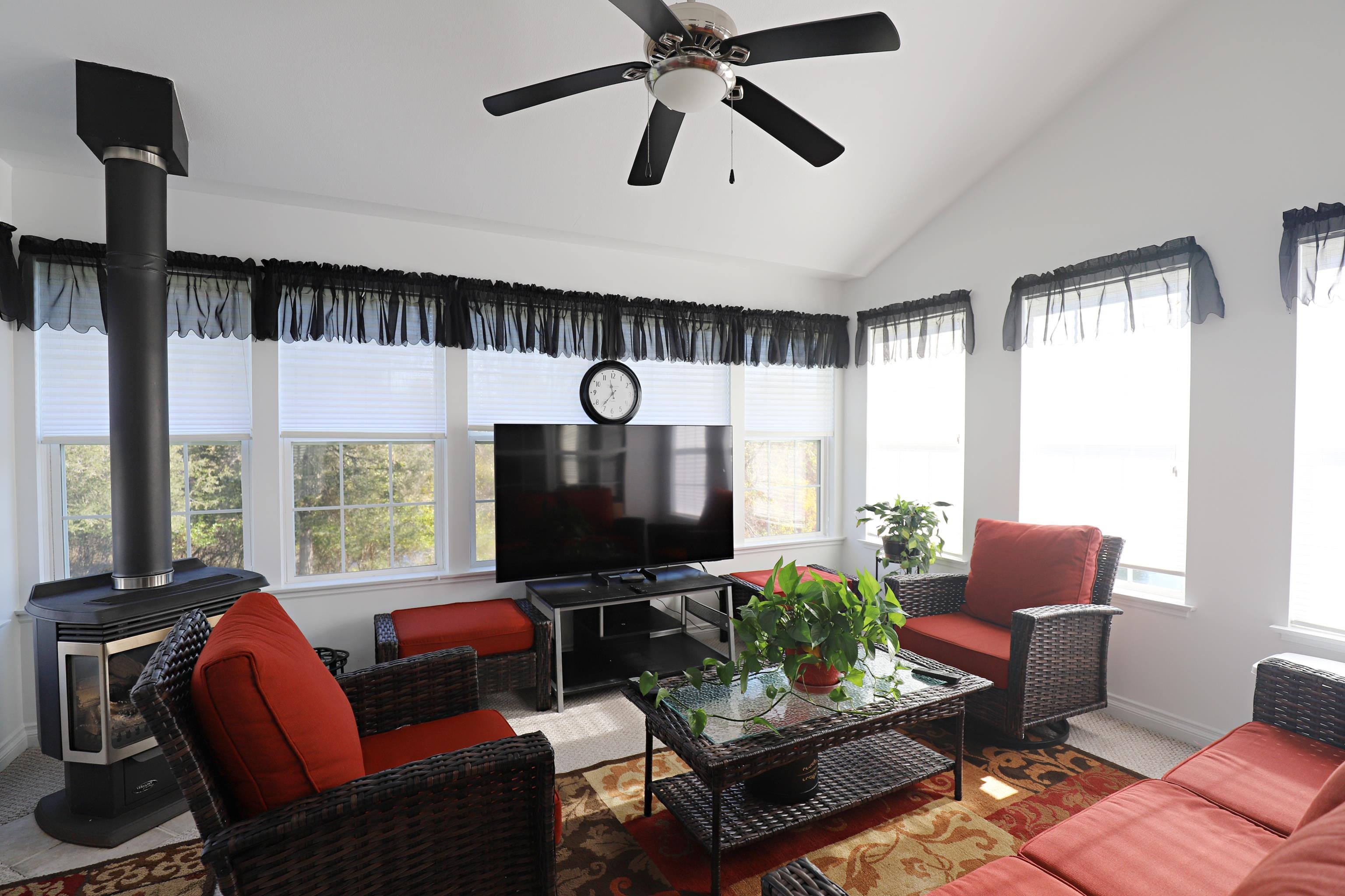 7160 Kingsway, Flushing Twp, MI 48433 Photo