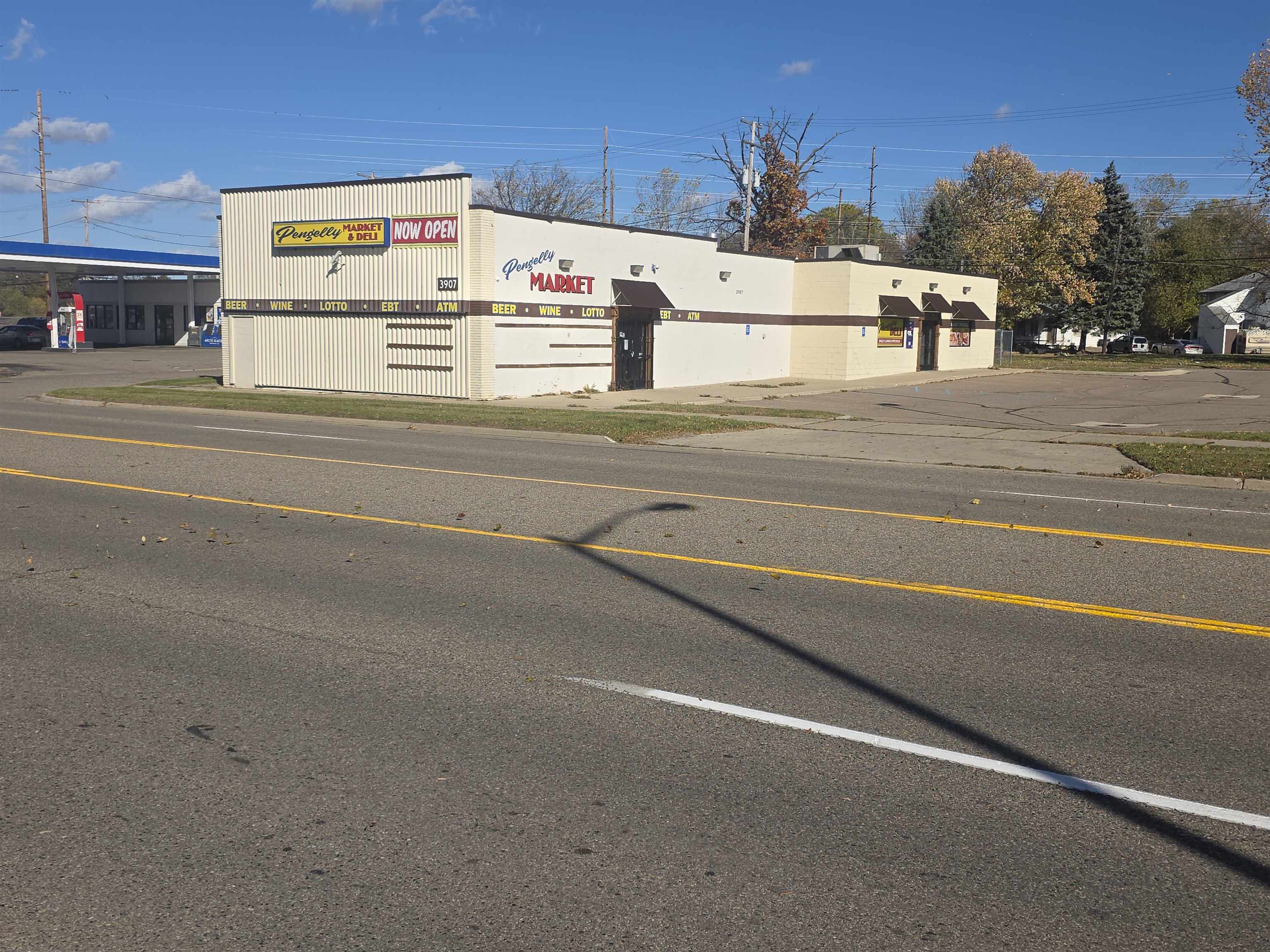 3907 S Saginaw Street, Flint, MI, 48507