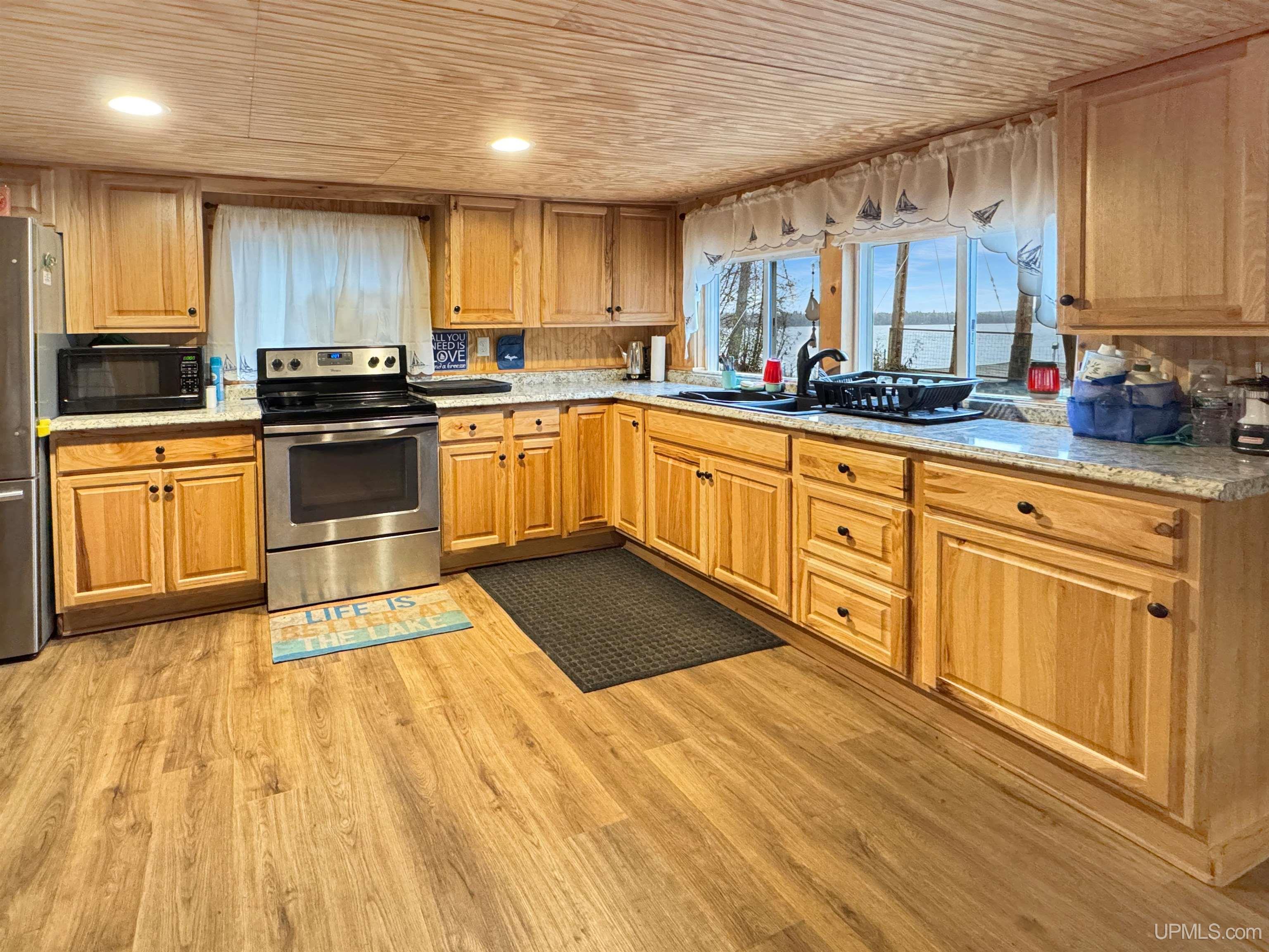 MLS 50193830 Large photo number 3 