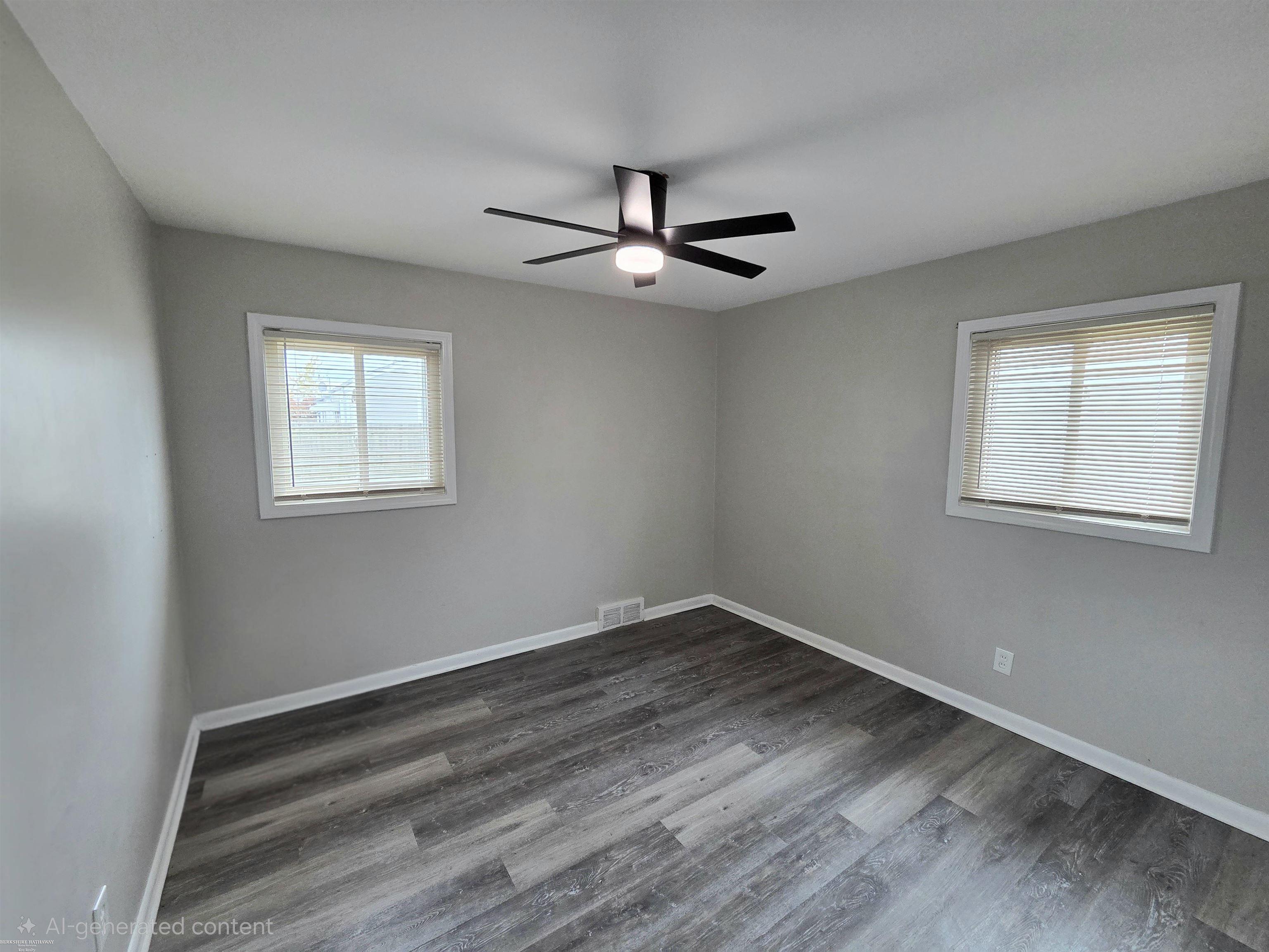 Roseville, MI, 48066