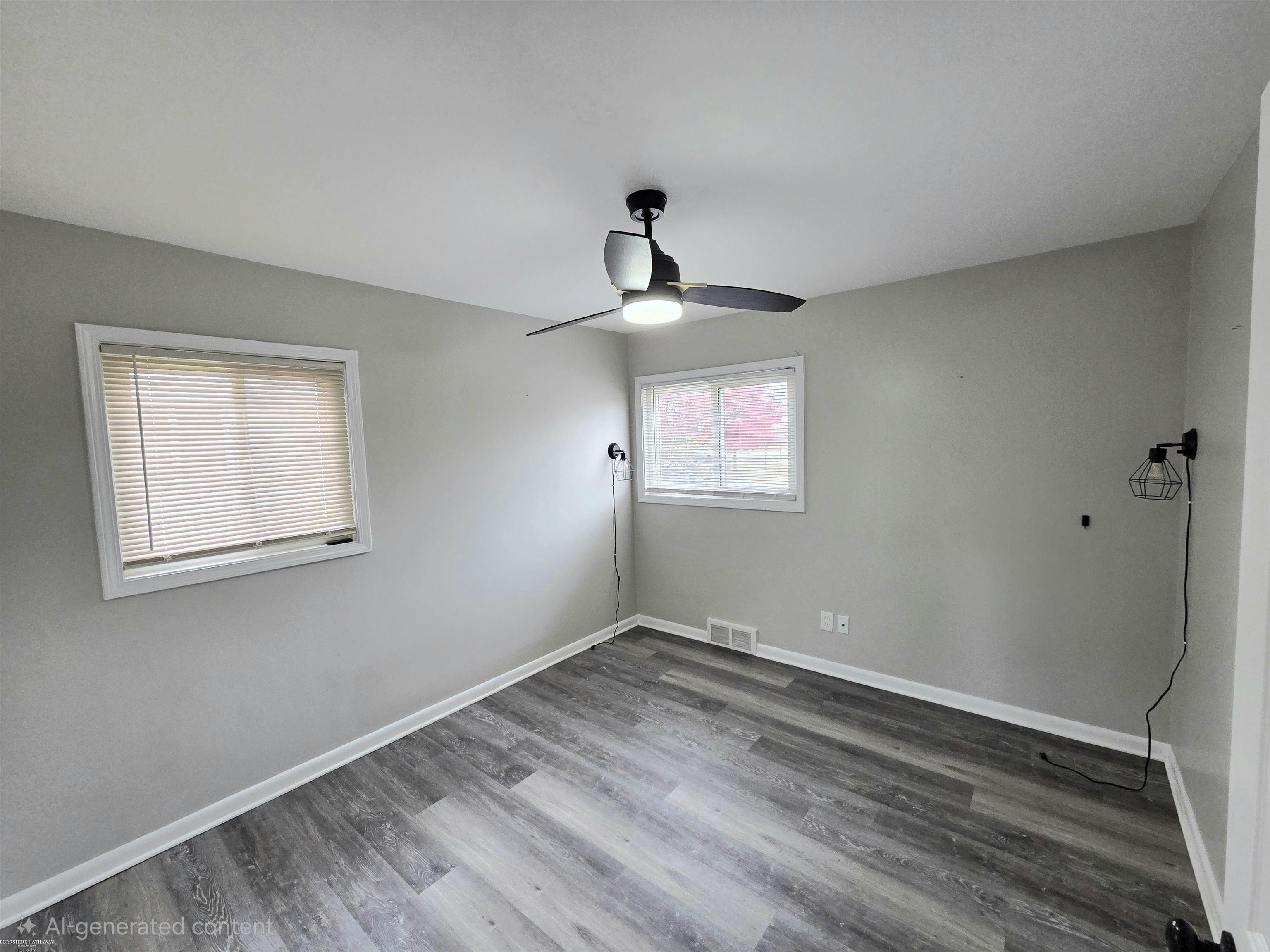 Roseville, MI, 48066