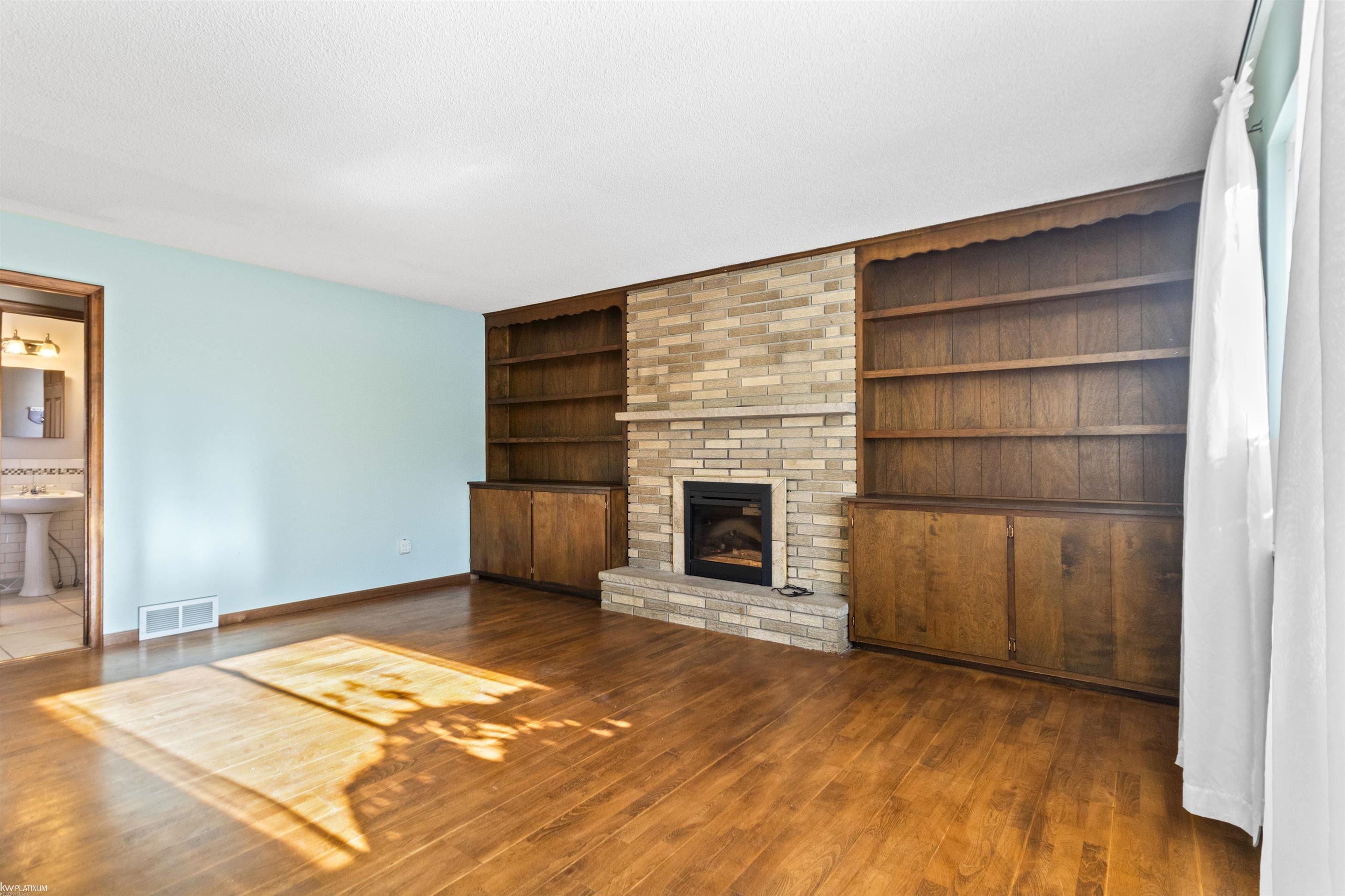 4570 Atkins Road, North Street, MI, 48049