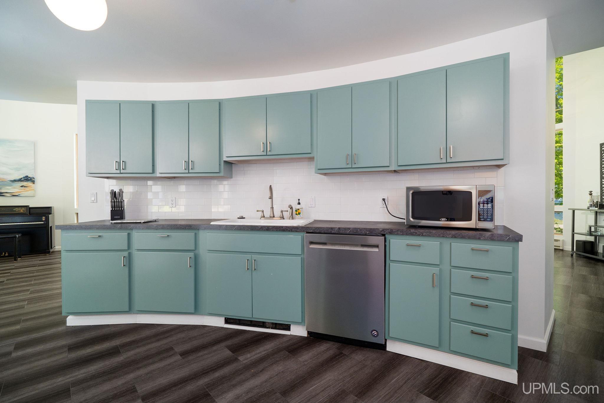 2070 S Us41 Highway, Marquette, MI, 49855